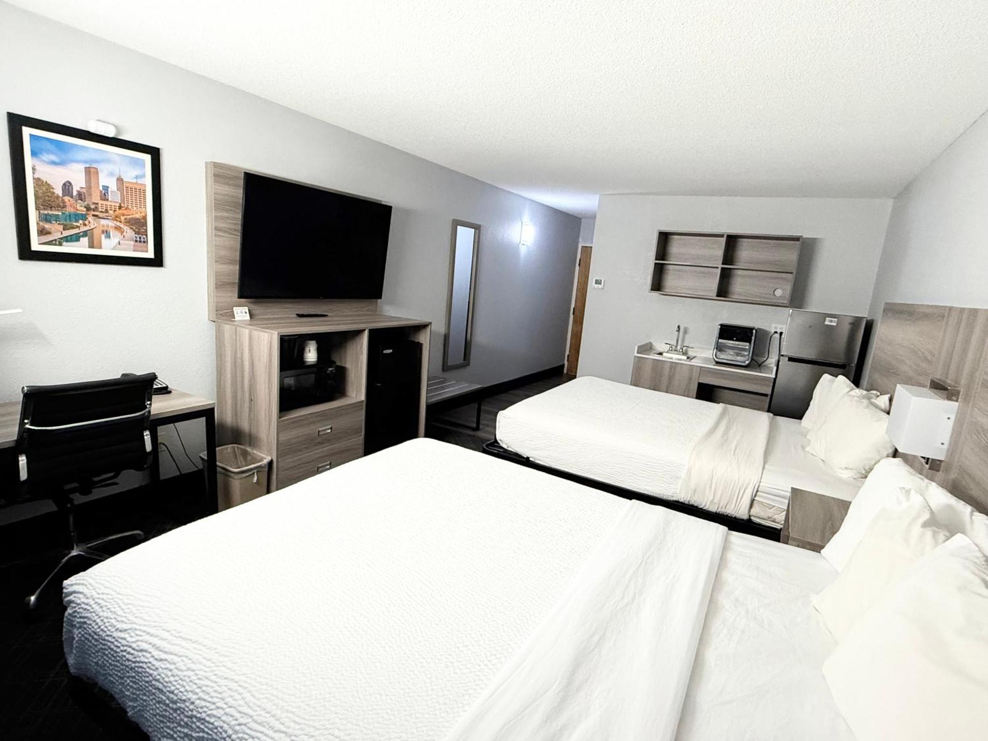 Suite Two Queen Beds Kitchenette Non-Smoking,1739440496:JPEG