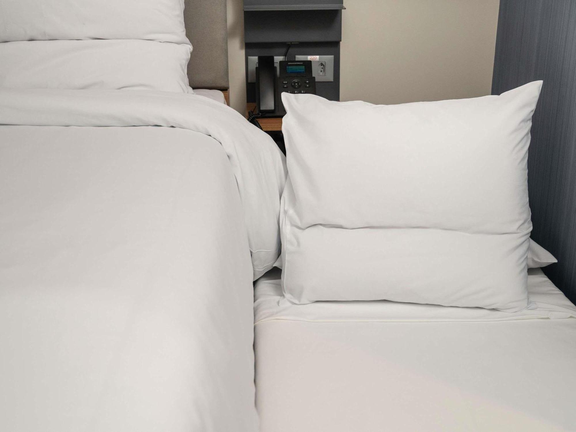 Family Apartment One Queen Bed One Pull Out Bed Sea View,1740089565:JPEG