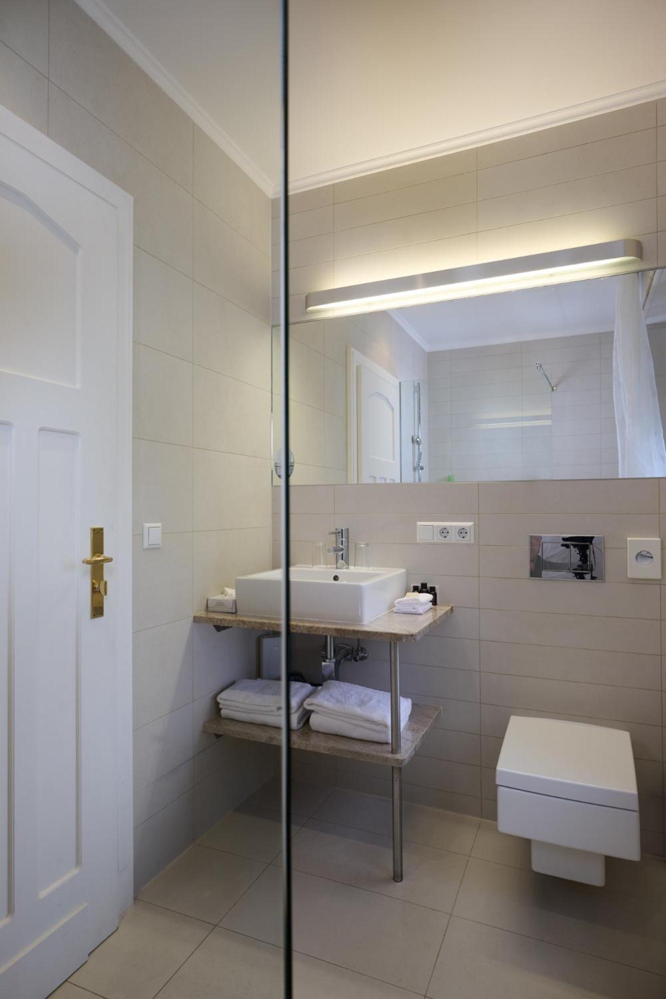 Doppelzimmer im Nebengebäude