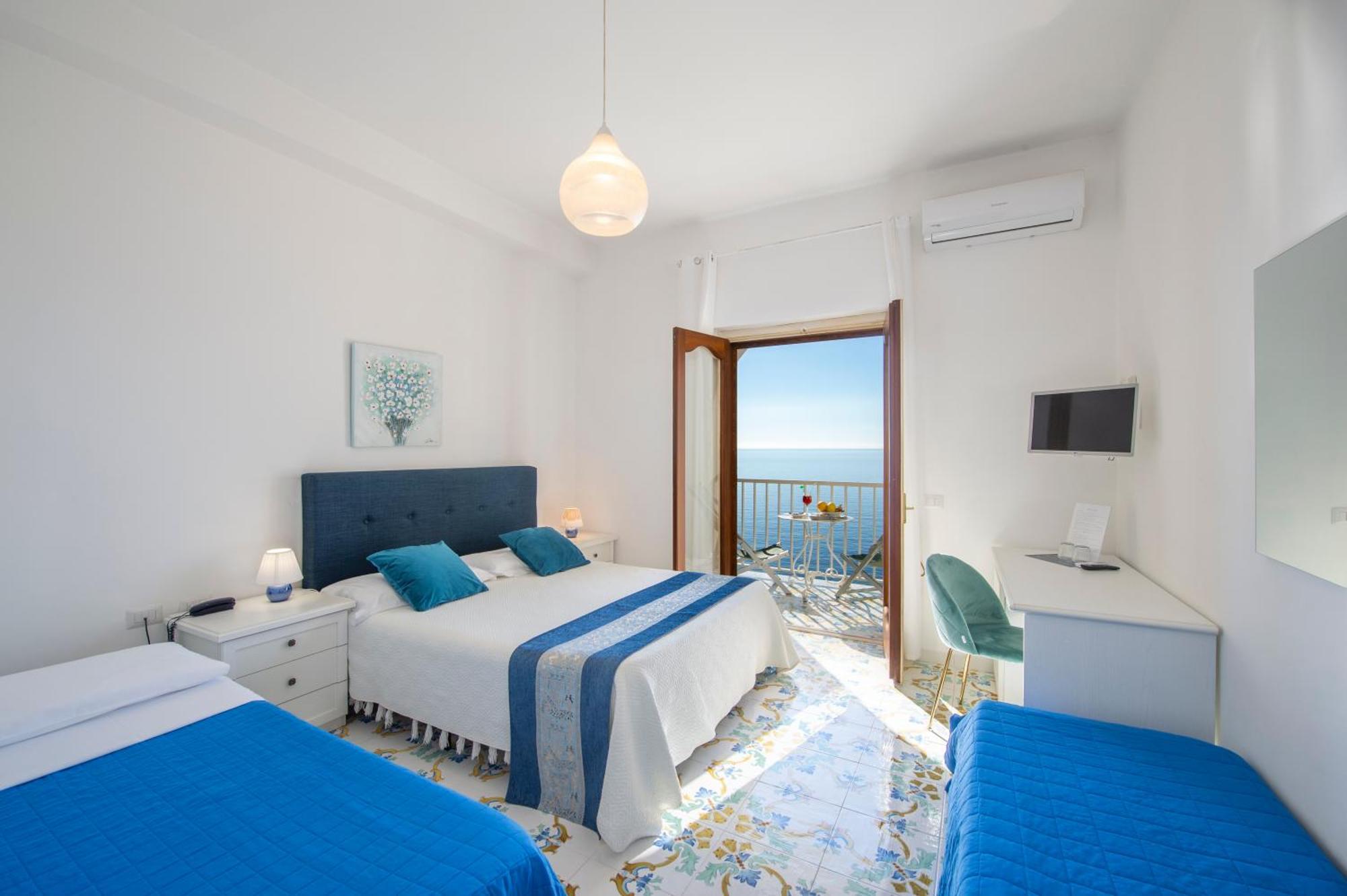 Quadruple Room Sea View,1742595152:JPEG
