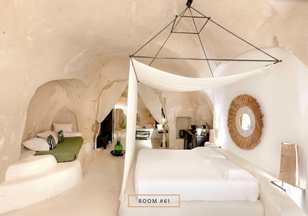 Large Double Room with city view - Cave