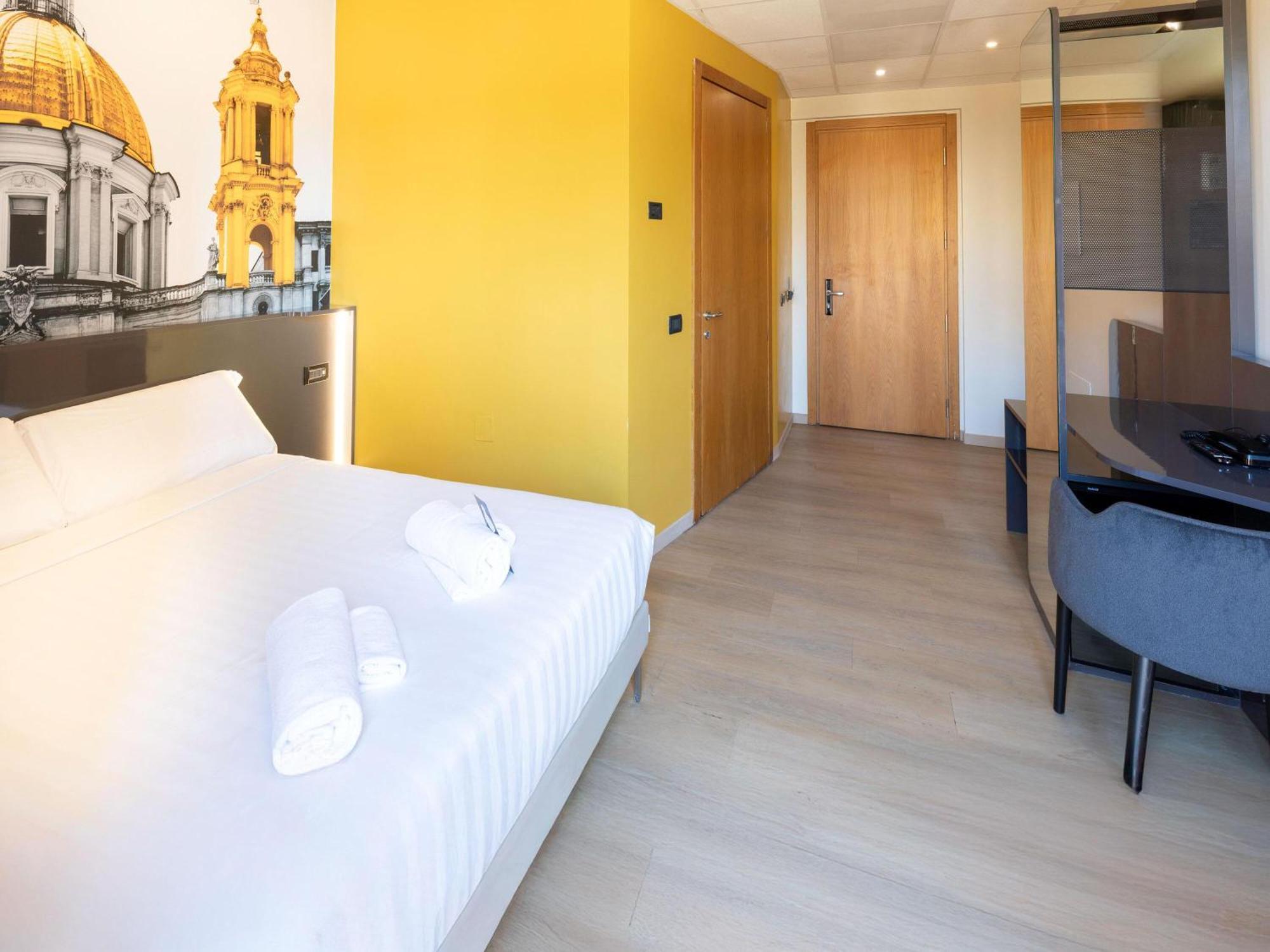 Chambre Double - Accessible aux Personnes à Mobilité Réduite