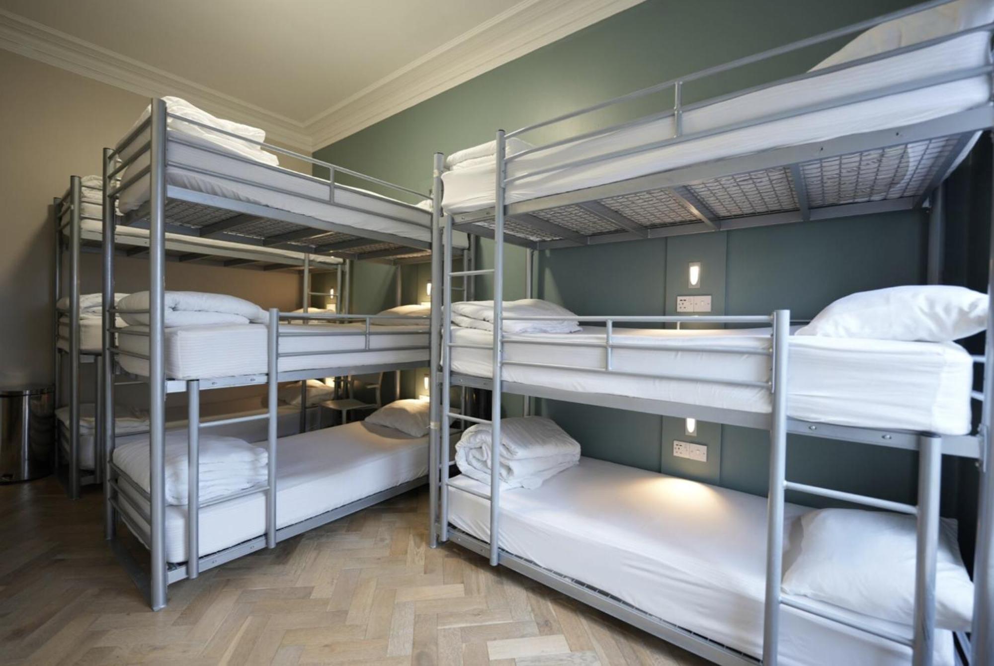 Mixed Dormitory Room