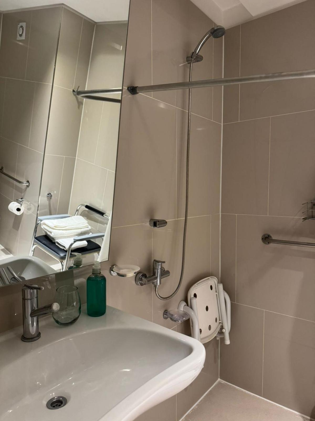 Habitación adaptada para personas de movilidad reducida - No fumadores - Cama extragrande