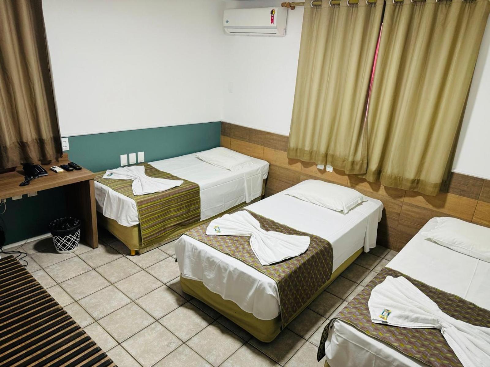 Triple Room,1742727782:JPEG