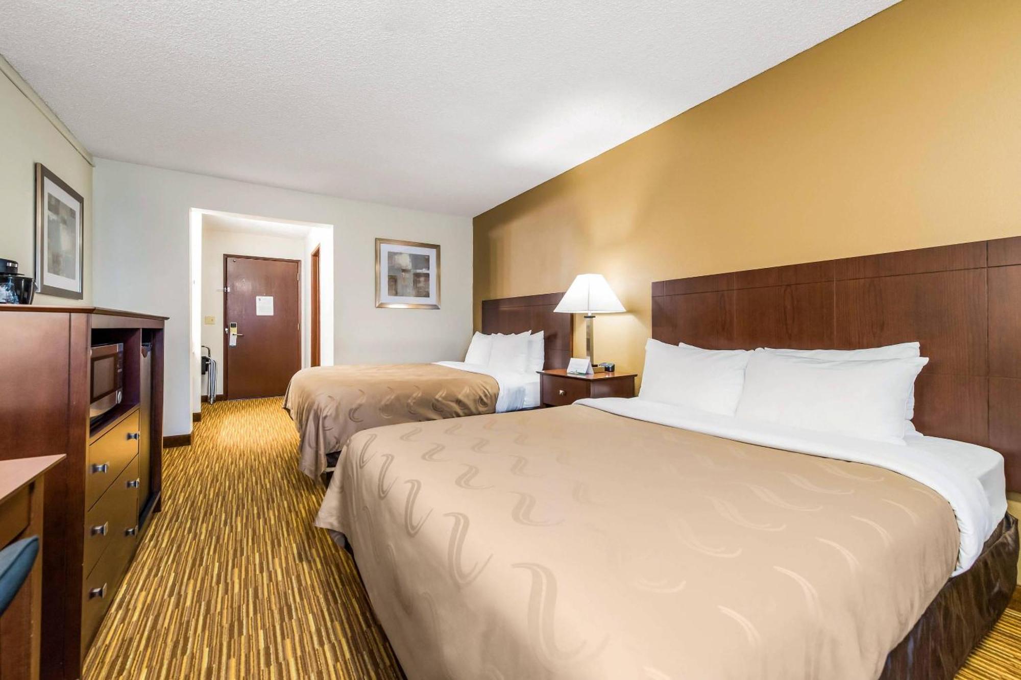 Standard Queen Room with Two Queen Beds - Non-Smoking/Pet Friendly