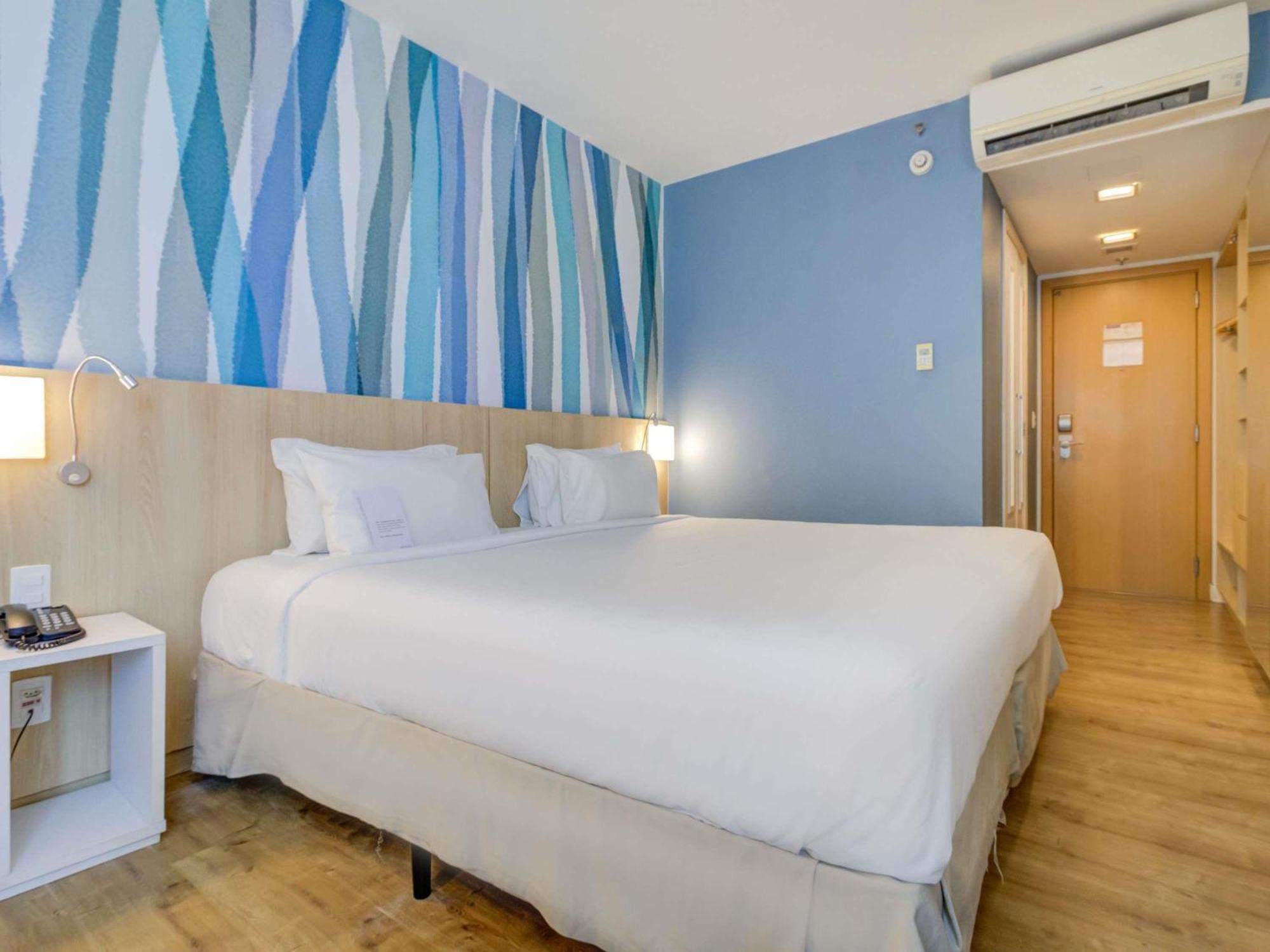 Quarto Duplo Standard com Sofá-cama