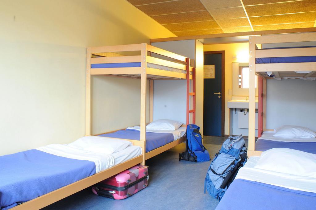 Stapelbed in Slaapzaal voor Vrouwen