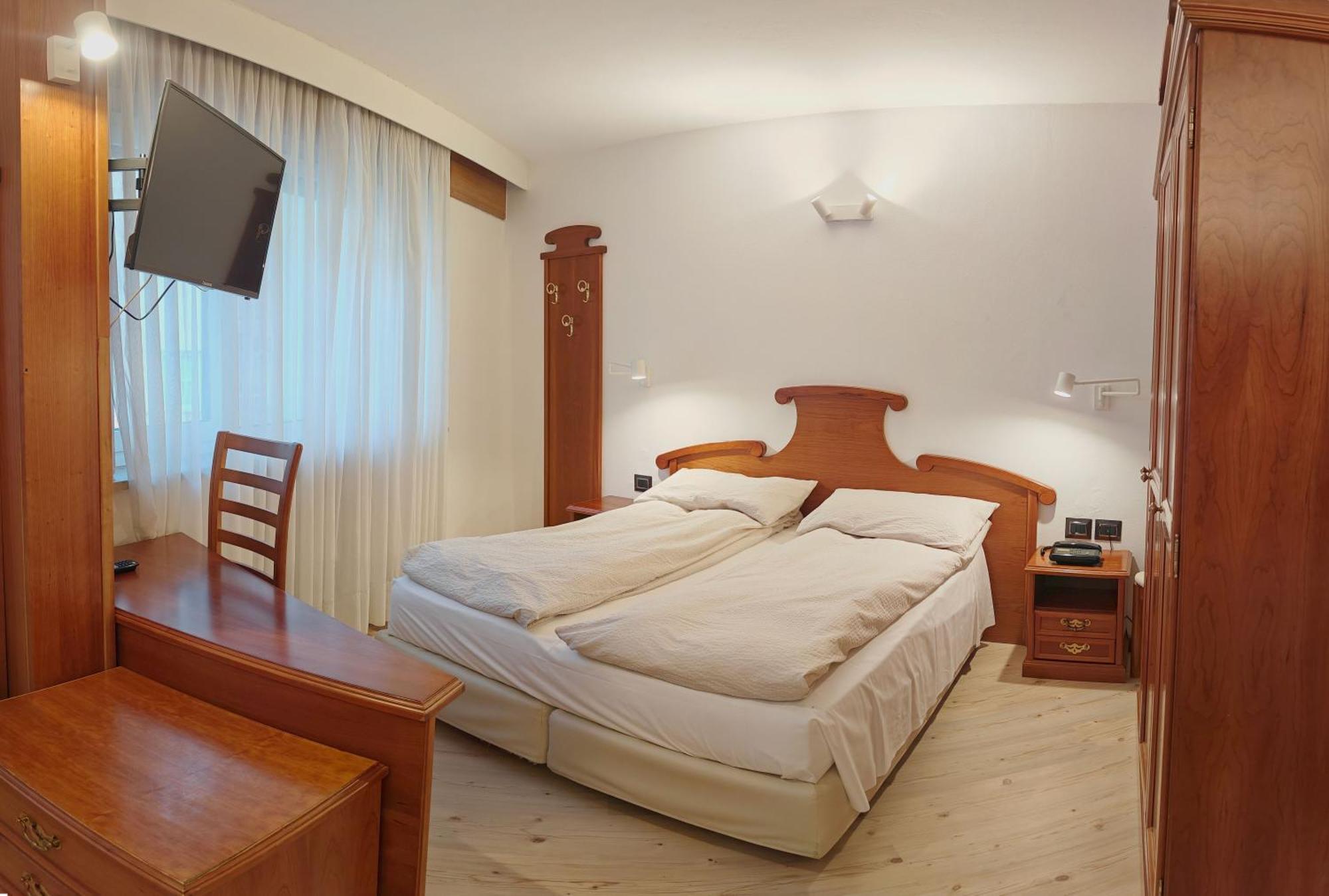 Classic Triple Room,1758597407:JPEG