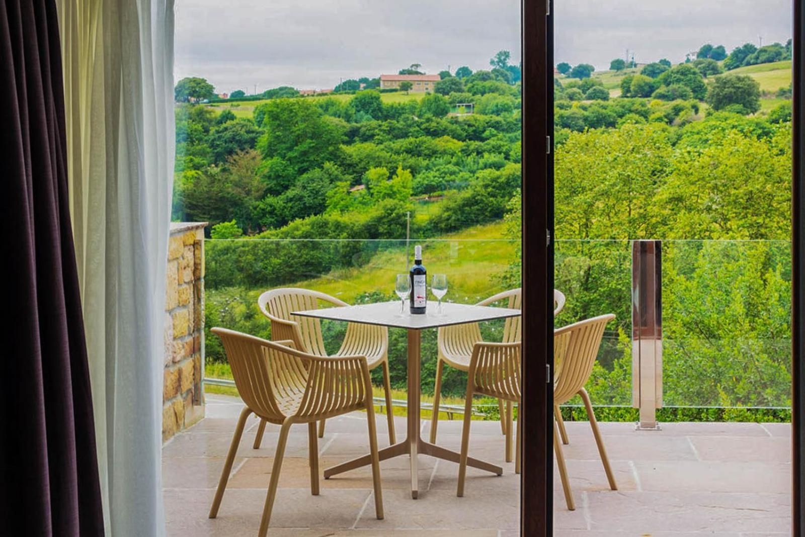 Apartamento de 2 dormitorios con terraza