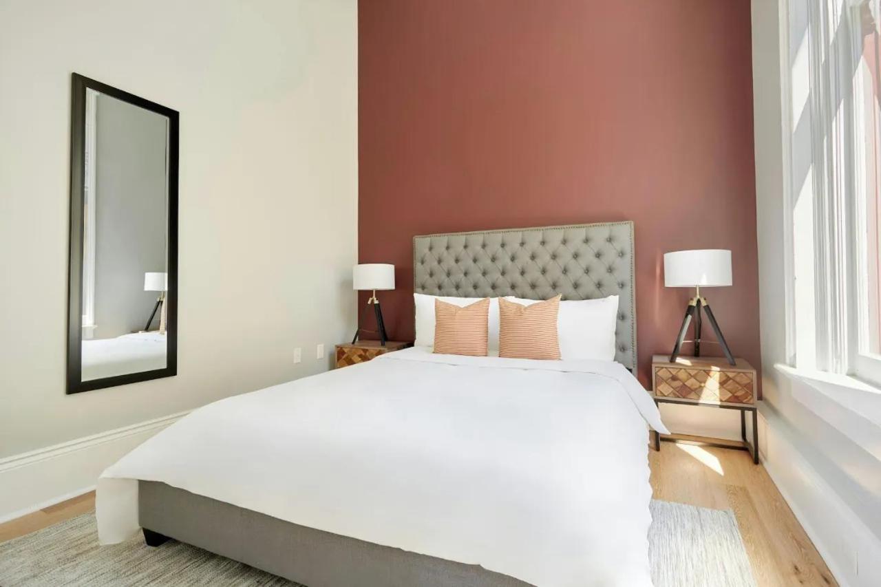 Deluxe Two-Bedroom Suite,1743422650:JPEG
