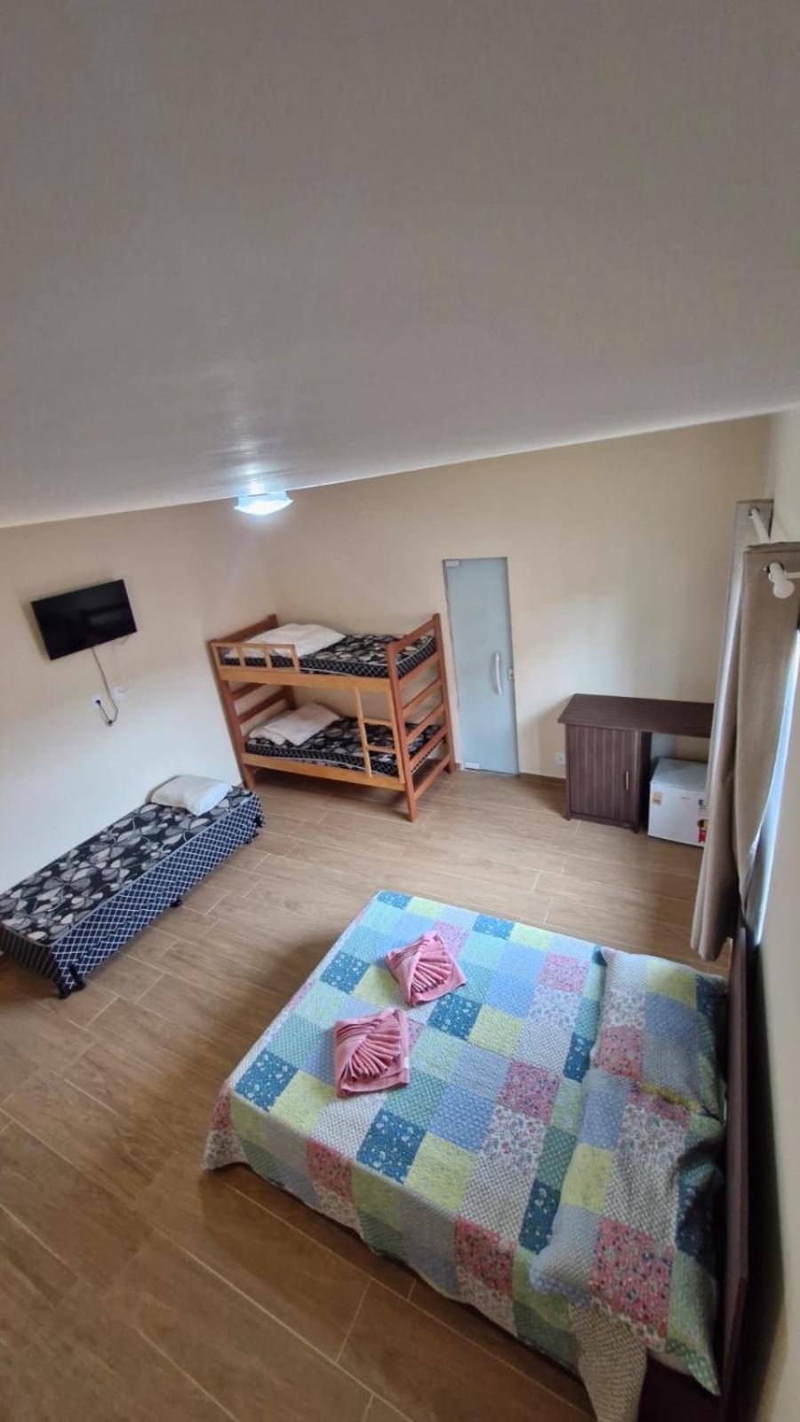 Quarto Família com Banheiro