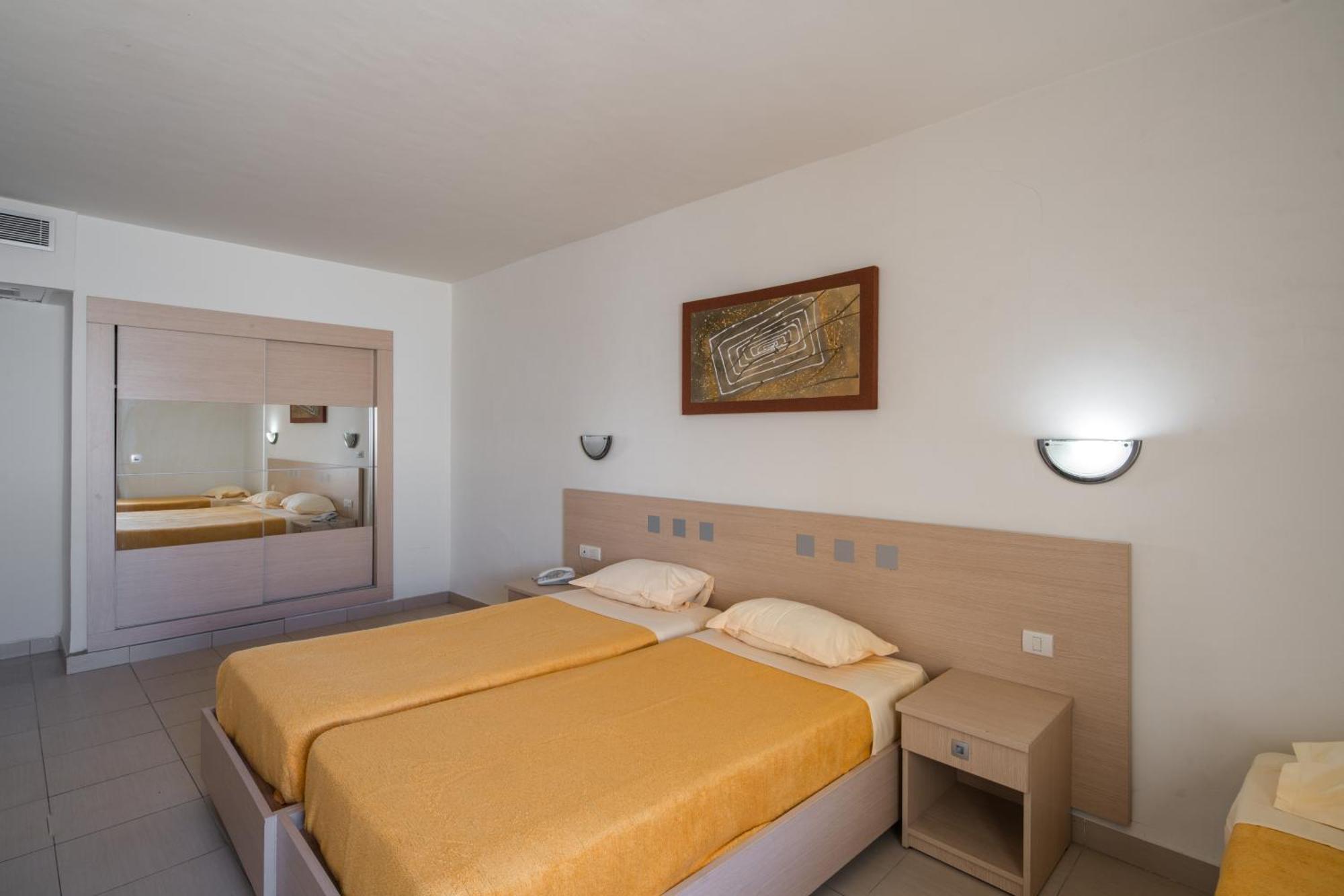 Chambre Double - Vue sur Jardin