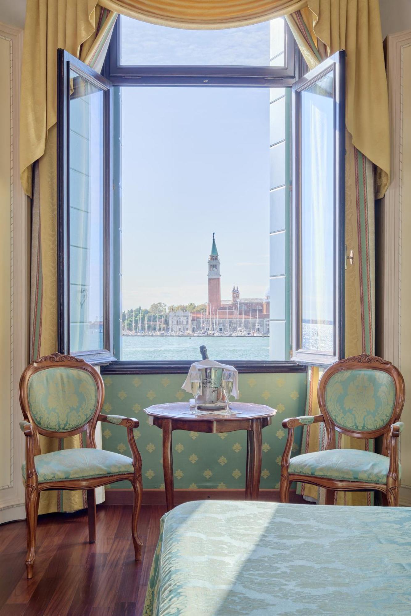 Superior Triple Room with Lagoon View and Full Breakfast