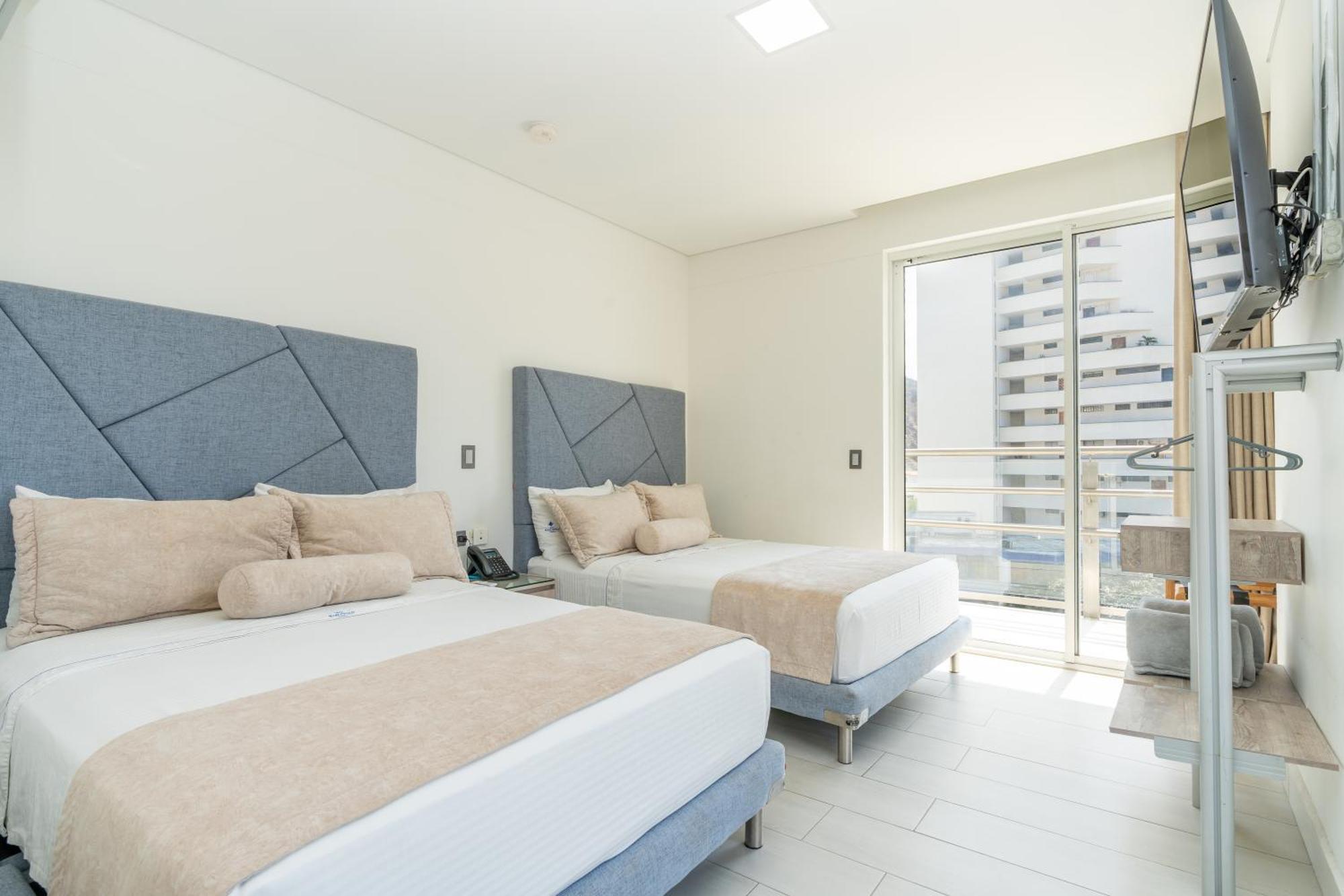 Superior Twin Room City View,1747285063:JPEG