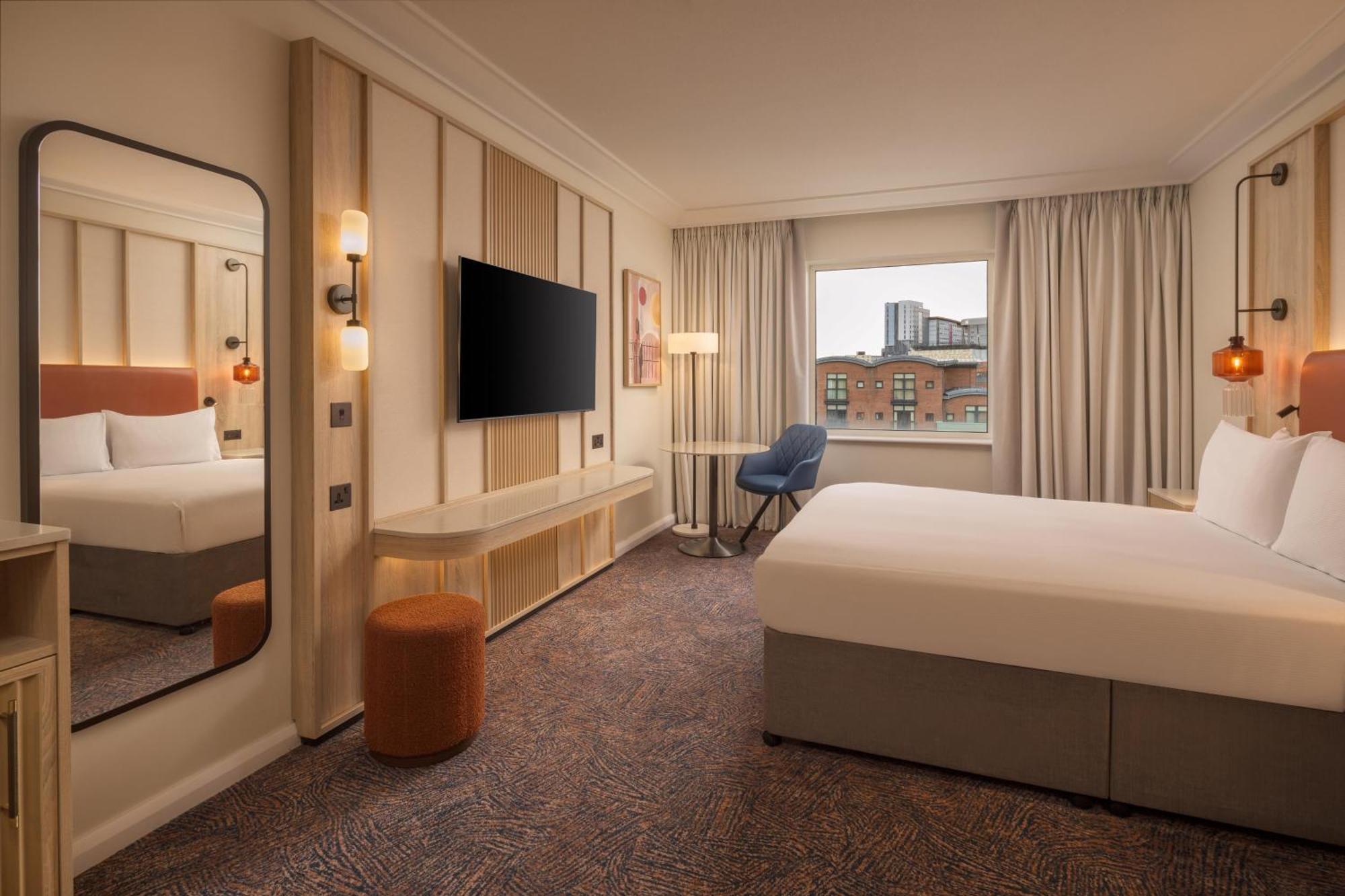 Double Room,1756397461:JPEG