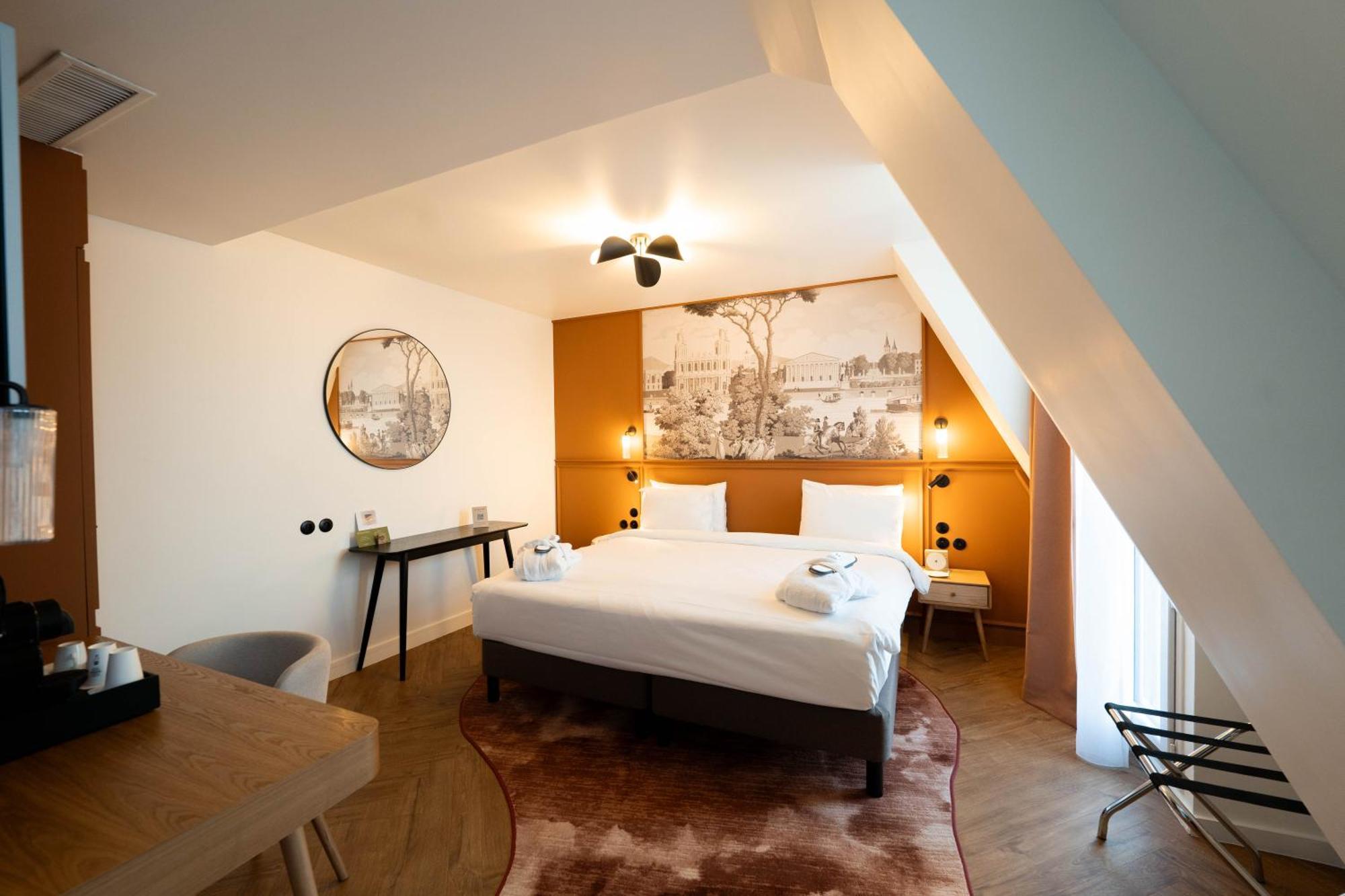 Quarto Triplo Standard
