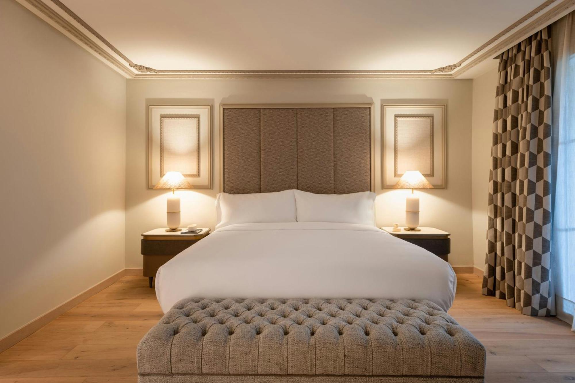 Deluxe Kamer met Kingsize Bed en Balkon