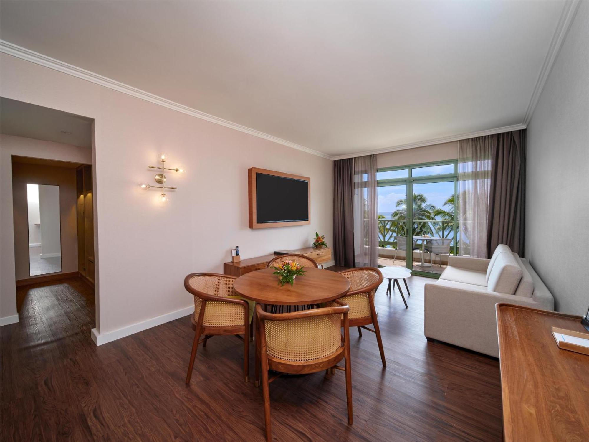 King Residence Suite with Kitchenette,1756792752:JPEG