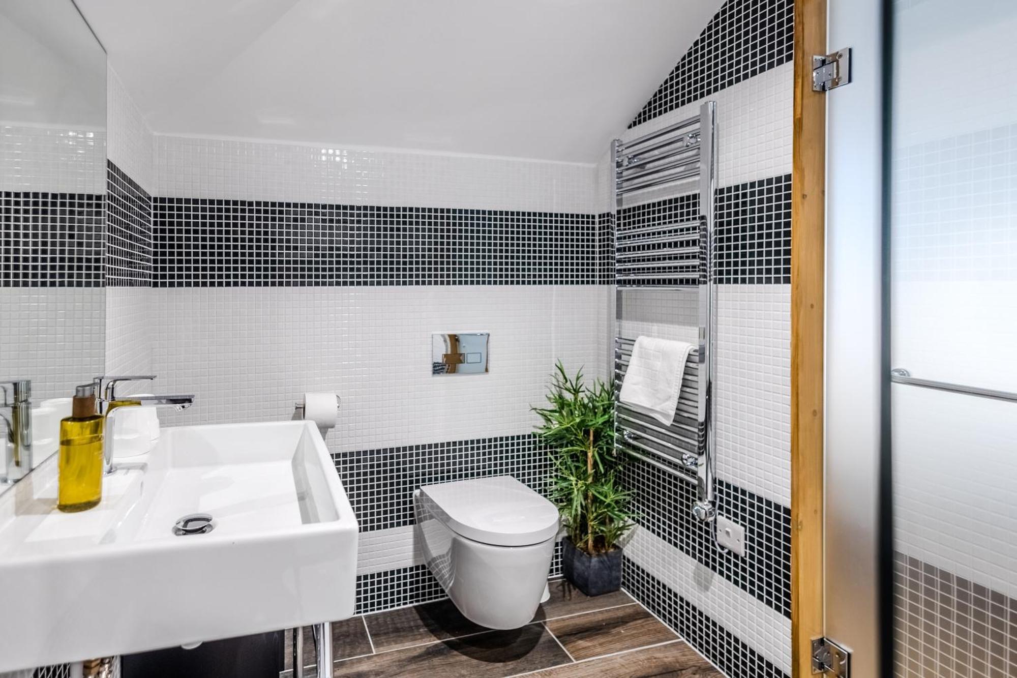 Dormitorio Privato - The Ultimate Party Room