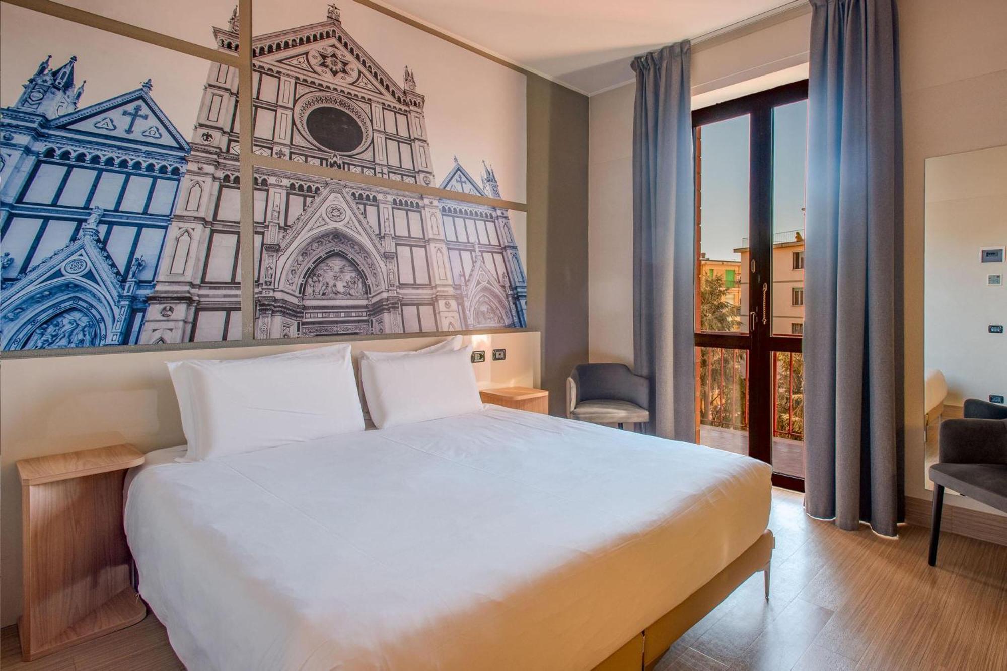 Quarto Duplo