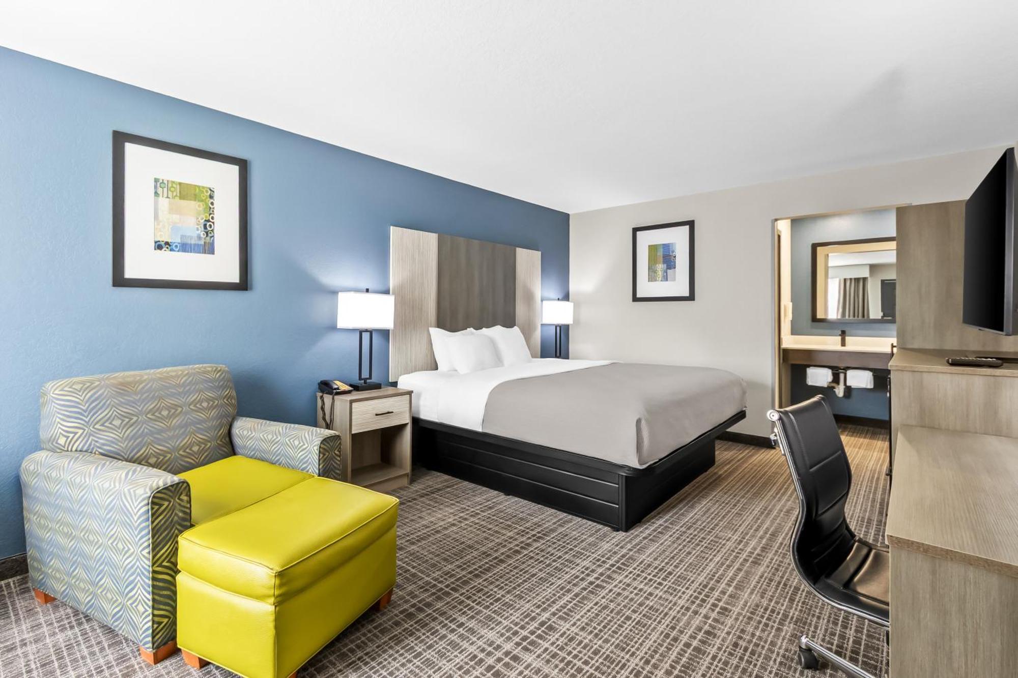 King Room,1758327934:JPEG