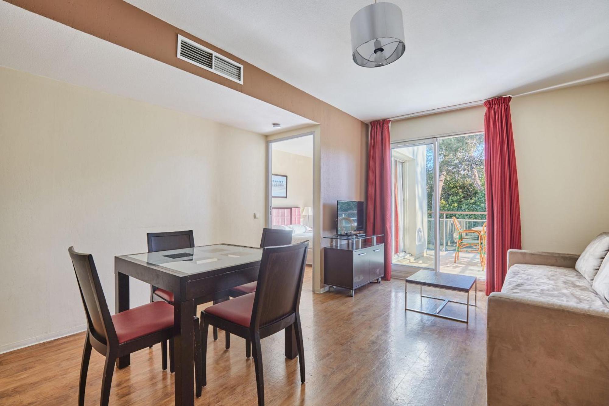 Appartamento Superior con 1 Camera da Letto e con Balcone (4 Adulti)