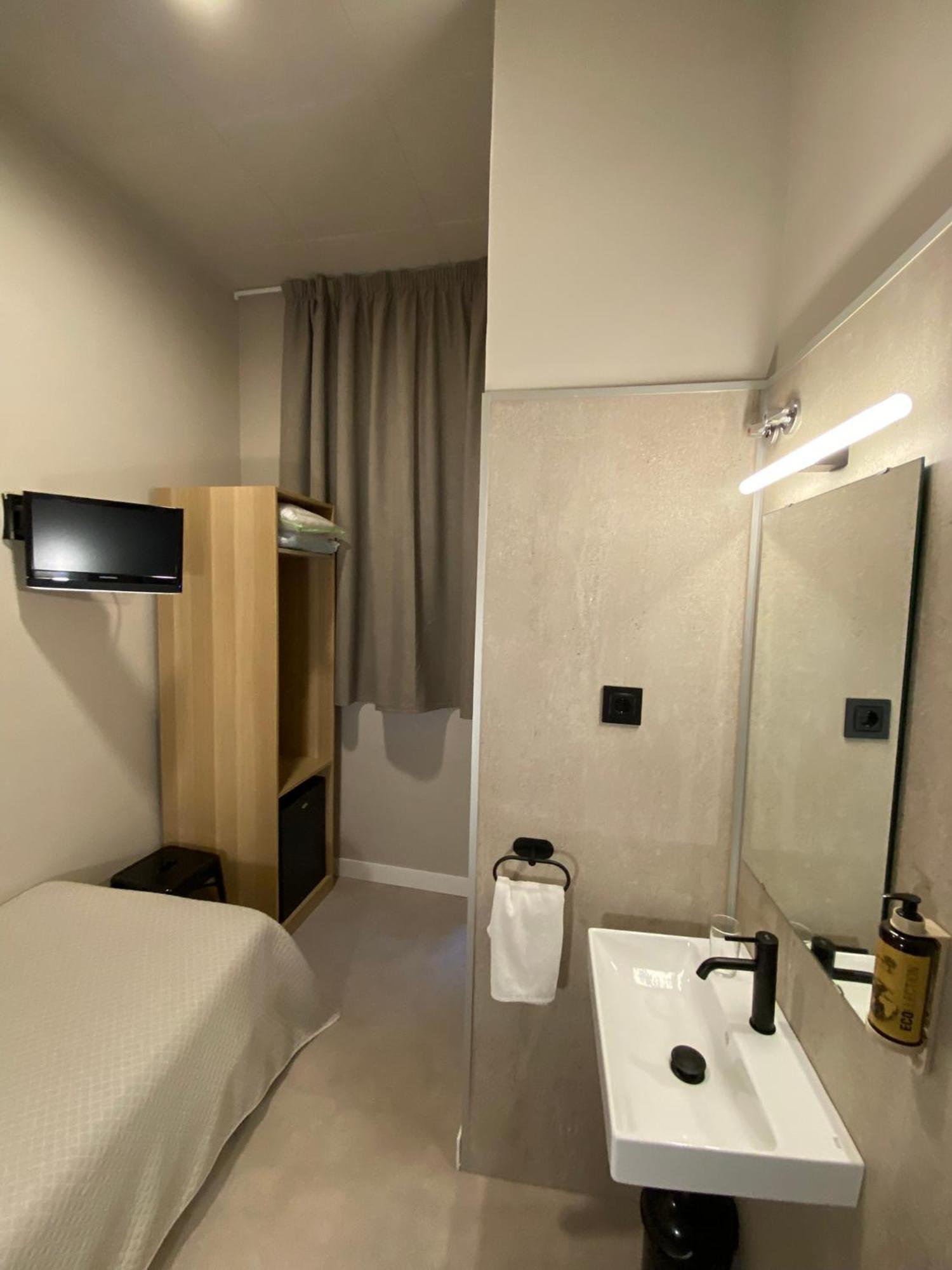 Economy Single Room,1758557950:JPEG