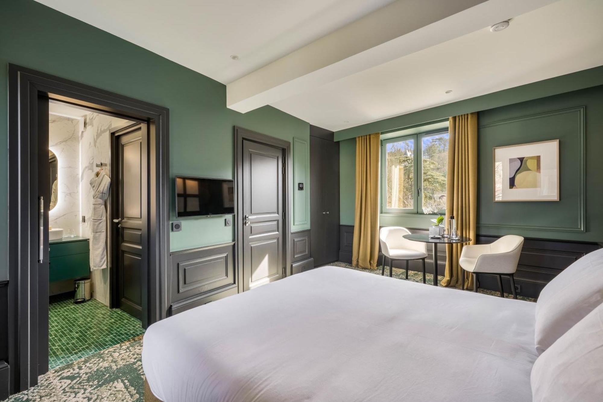 Chambre Lit Queen-Size Deluxe