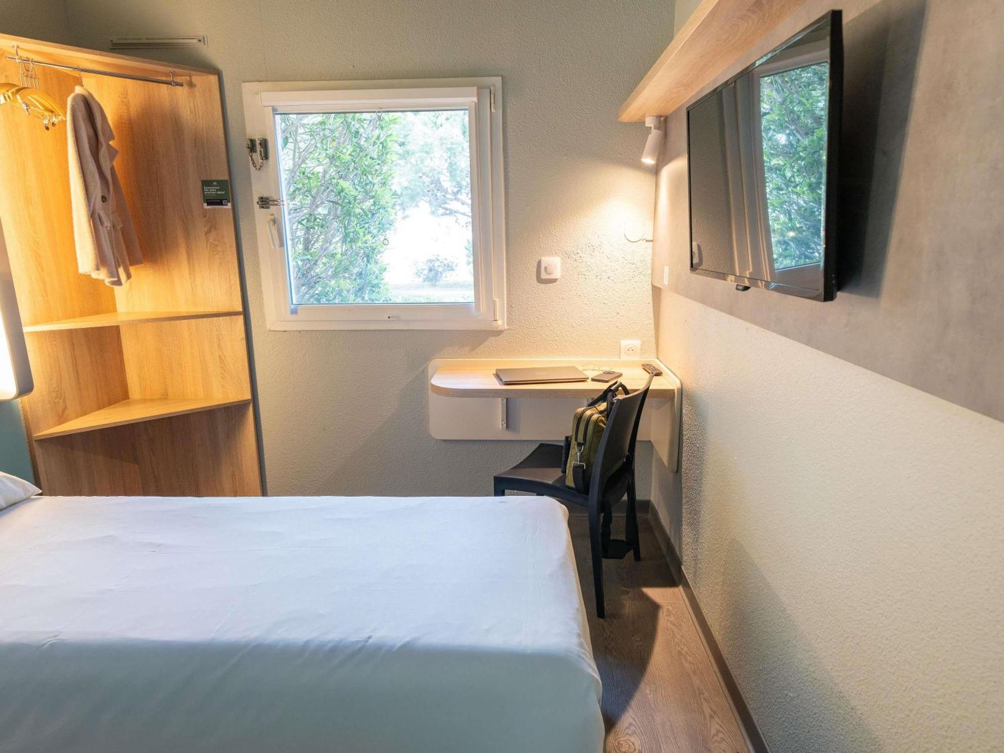 Tweepersoonskamer met 2 Aparte Bedden