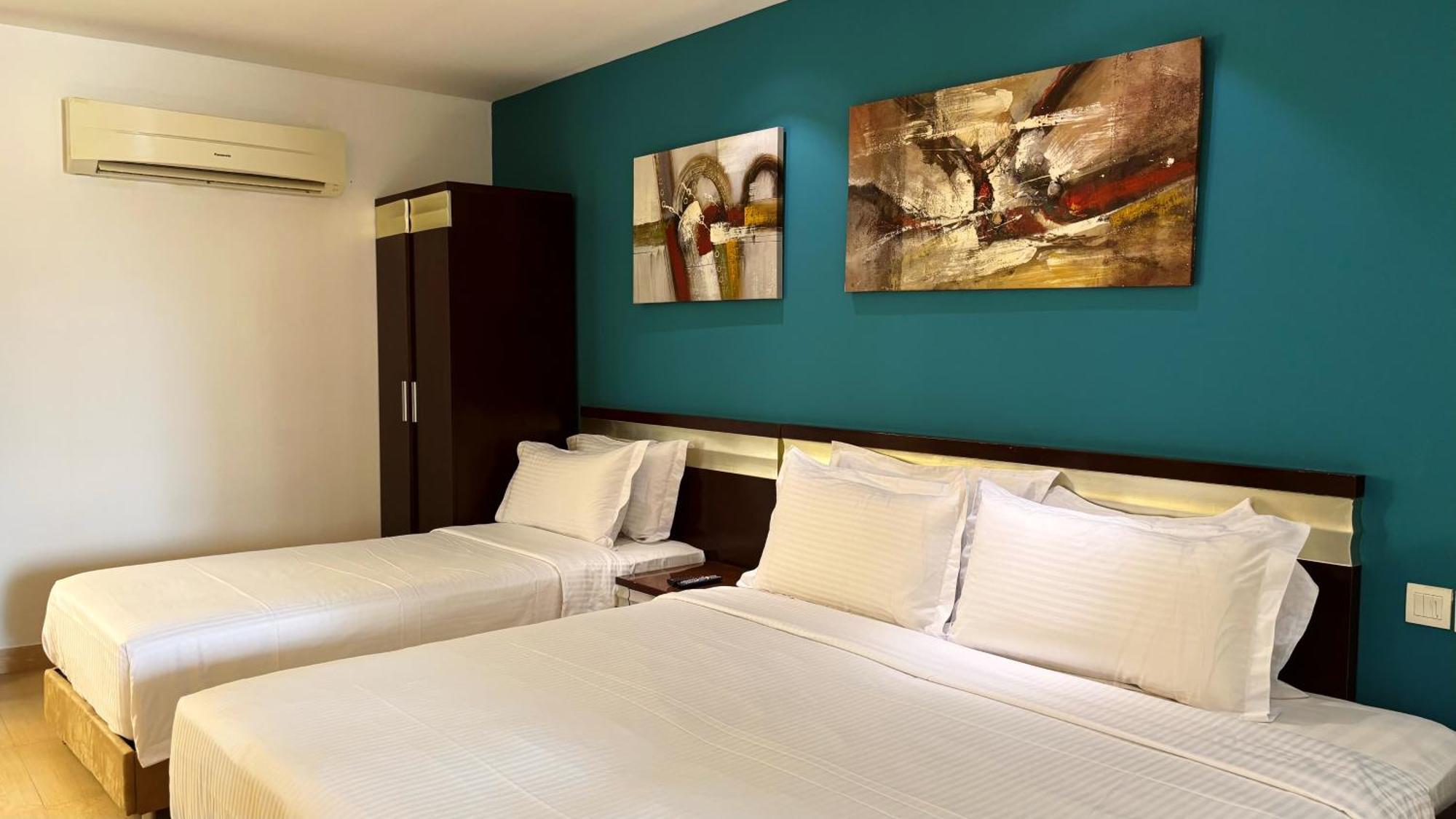 Family Suite,1771771476:JPEG