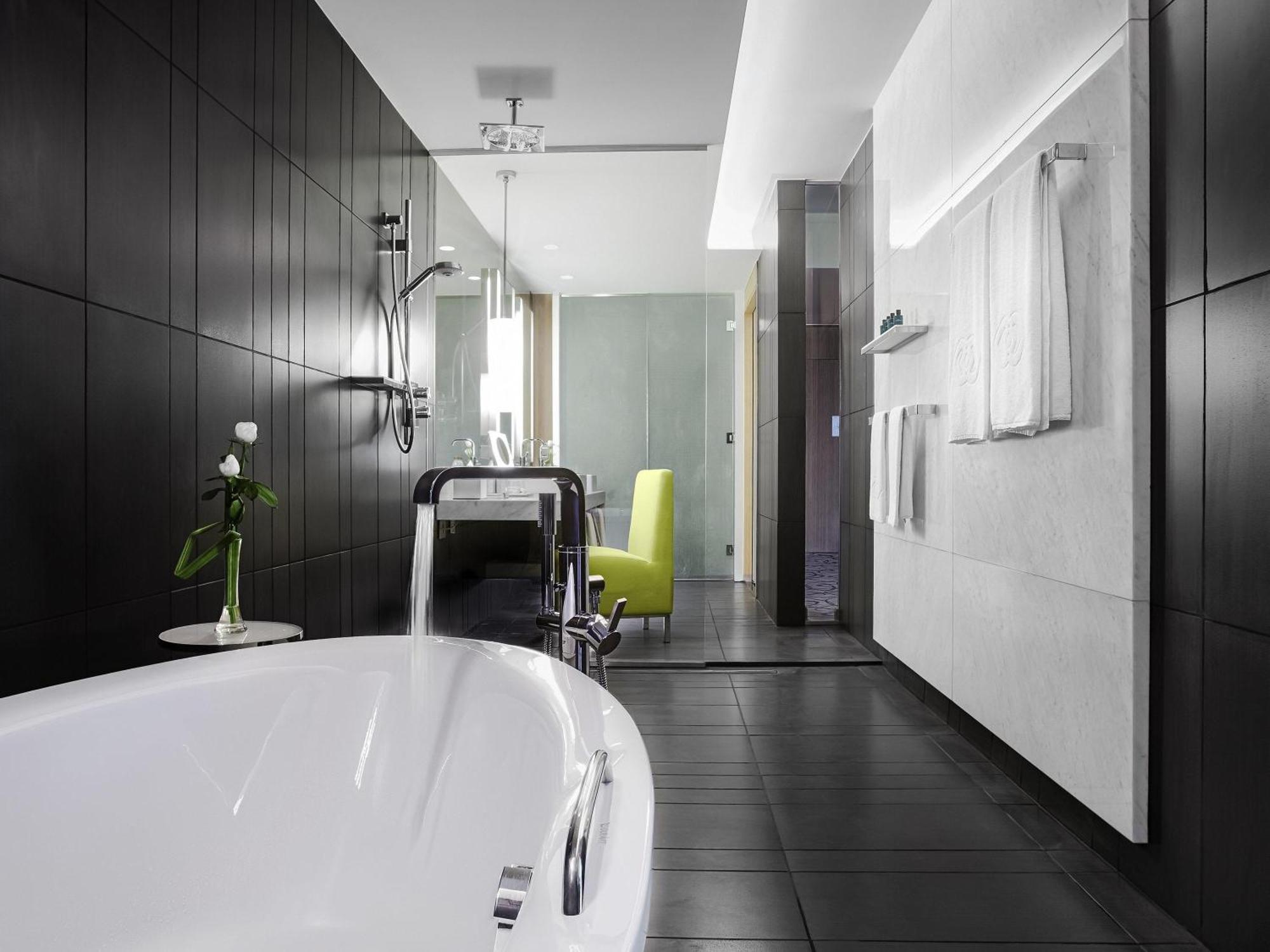 Suite Junior avec Lit King-Size - Vue sur Burj Khalifa