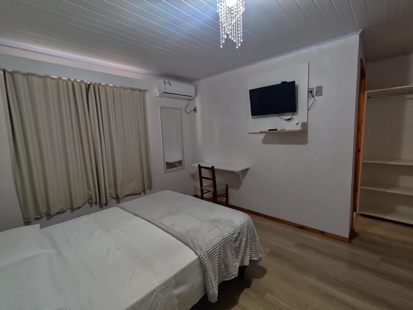 Quarto Quádruplo Standard