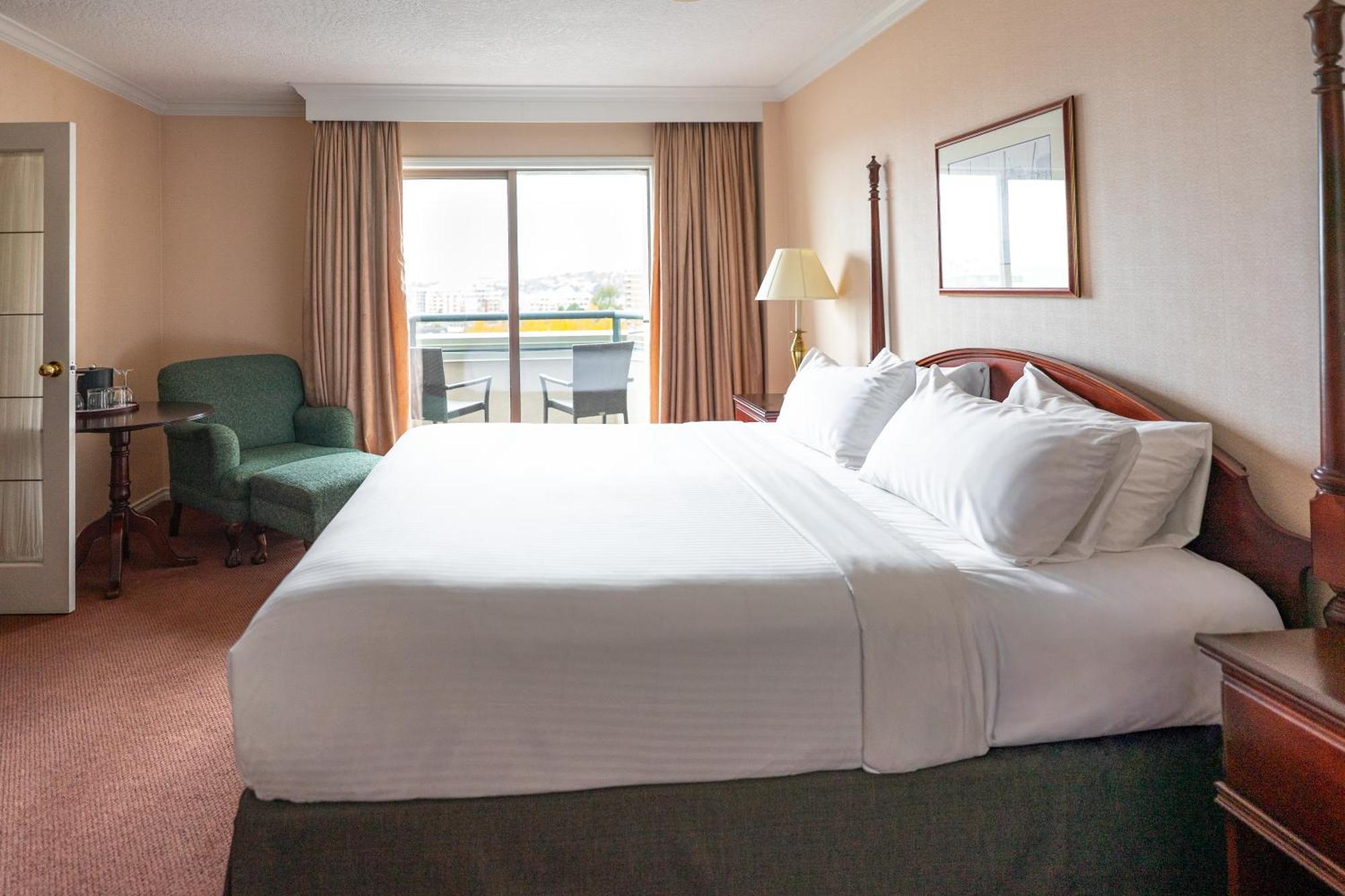 Suite met Uitzicht op de Stad - Kingsize Bed met Slaapbank
