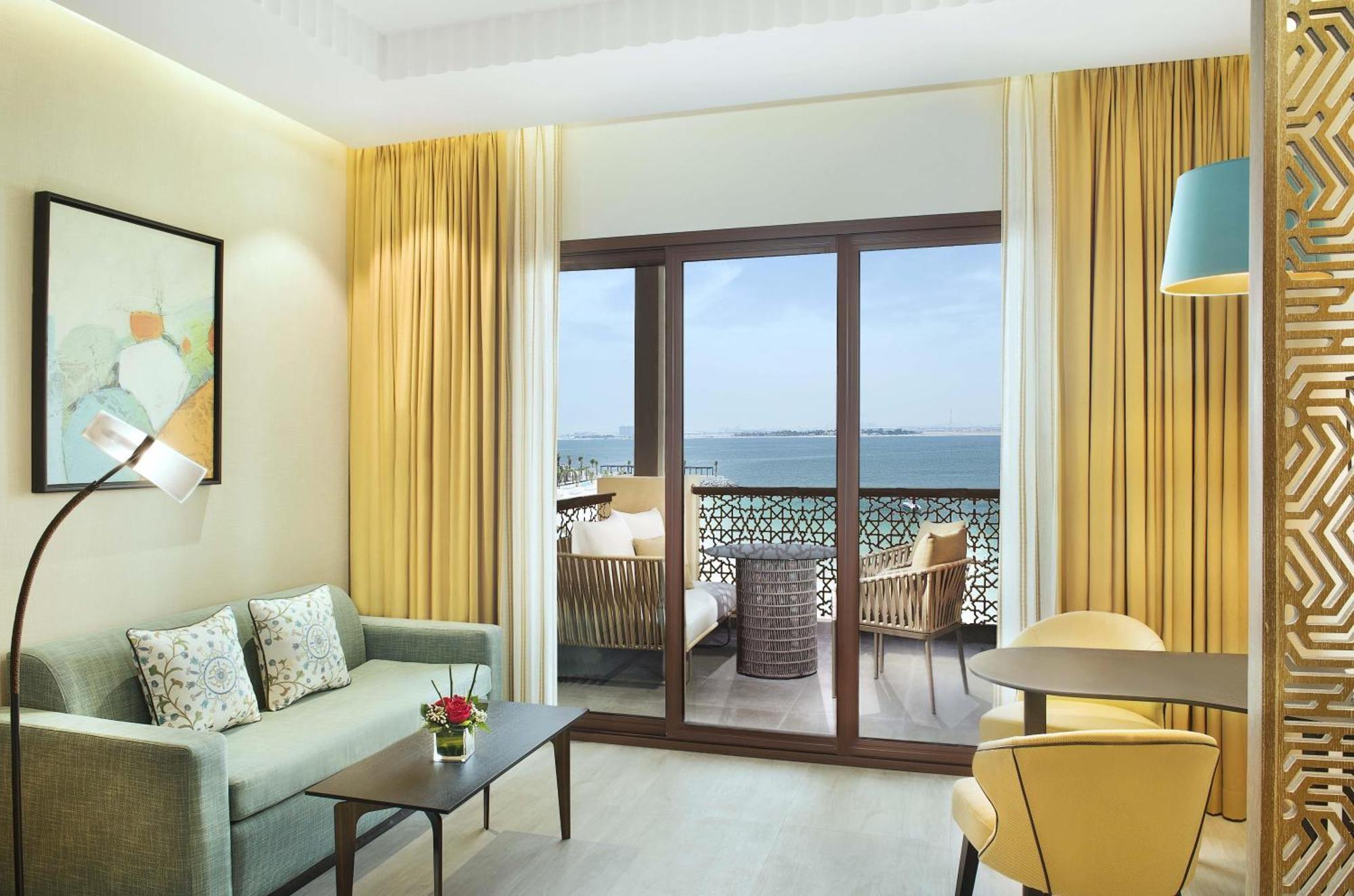 Family Interconnecting Room - Bay Club - Sea View