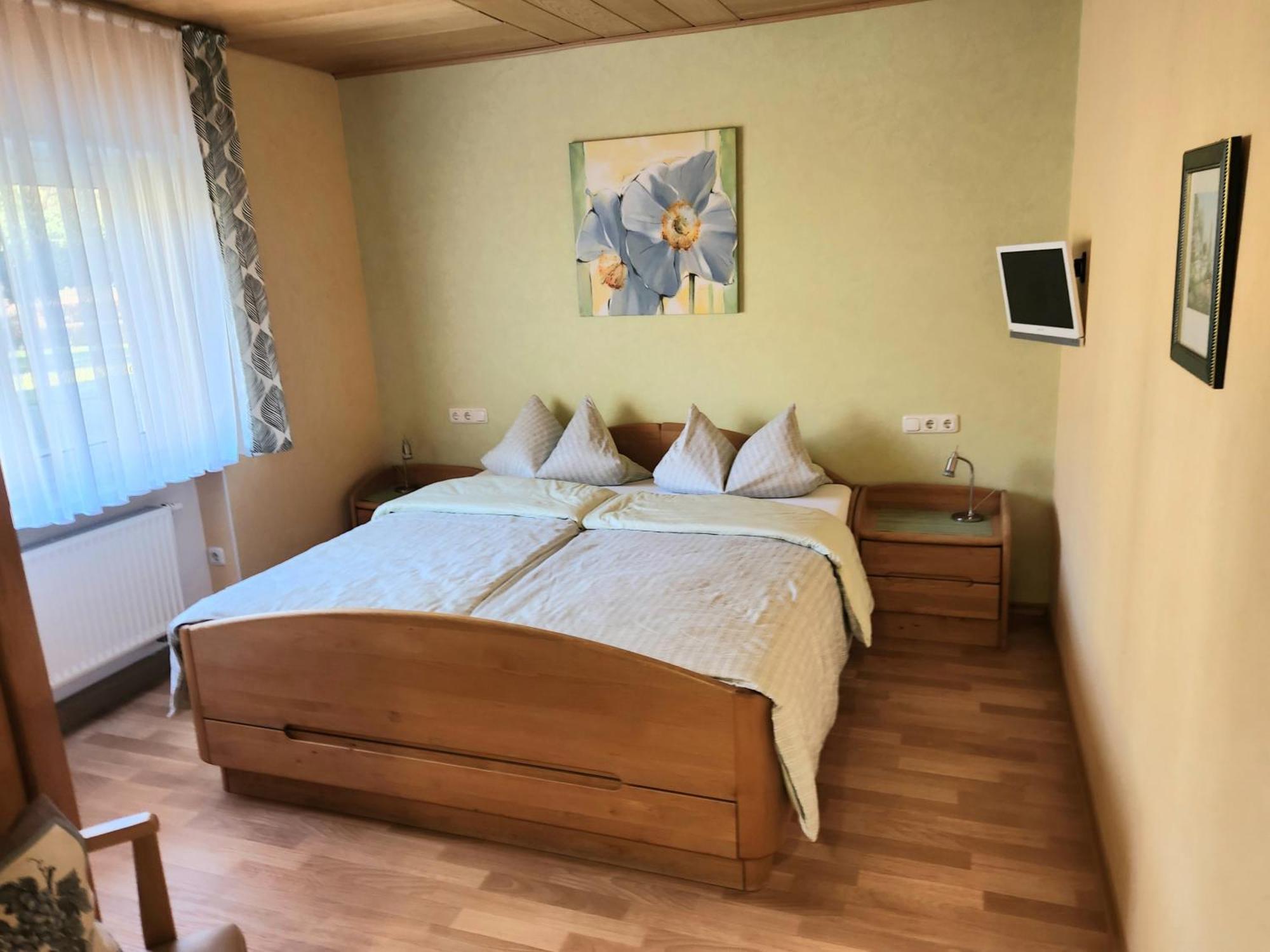 Deluxe-Apartment mit 2 Schlafzimmern und Gartenblick