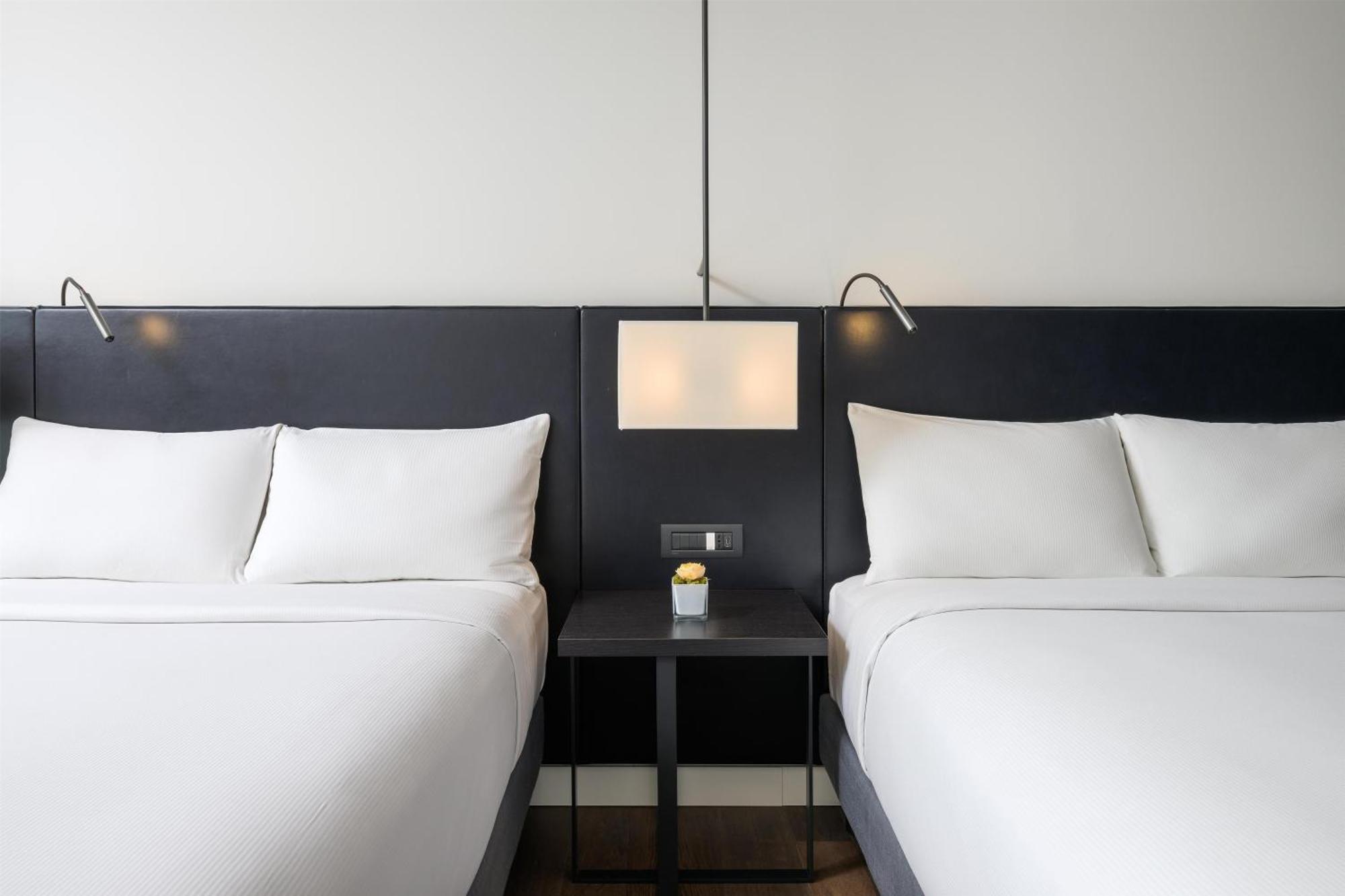 Chambre Lits Jumeaux de Luxe avec Vue sur la Cour