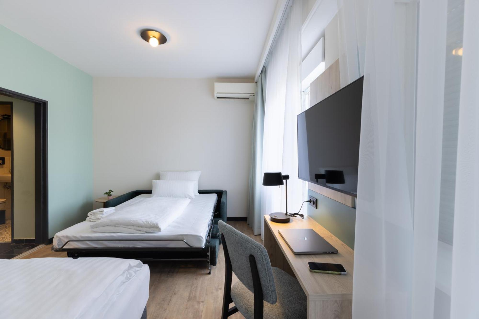 Quarto Triplo Standard
