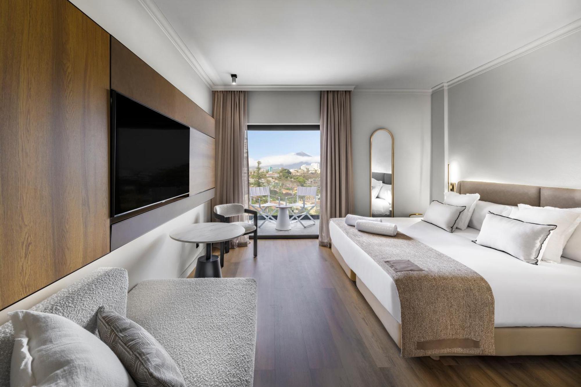 Zweibettzimmer mit Blick auf den Teide