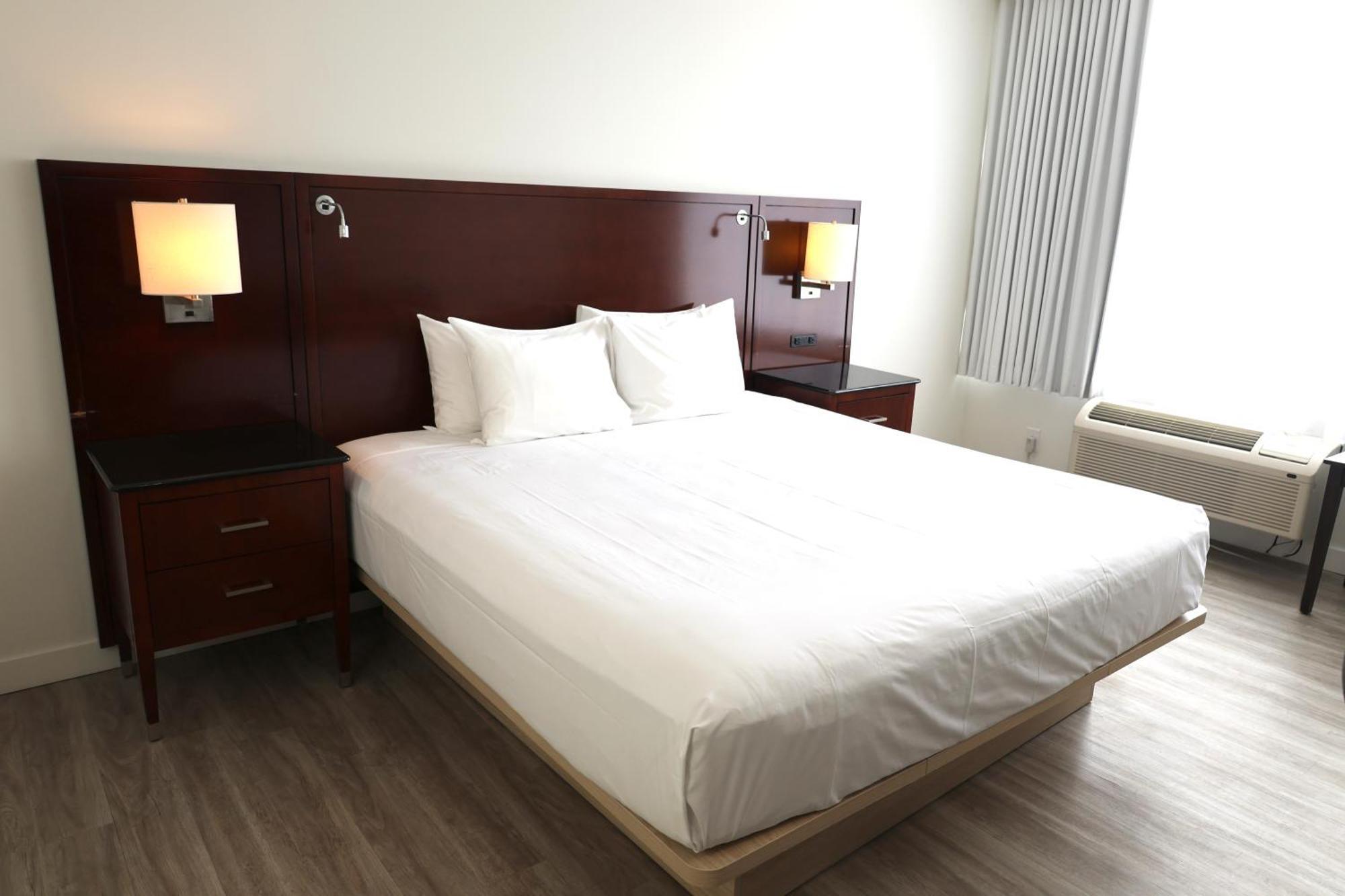 Classic King Room