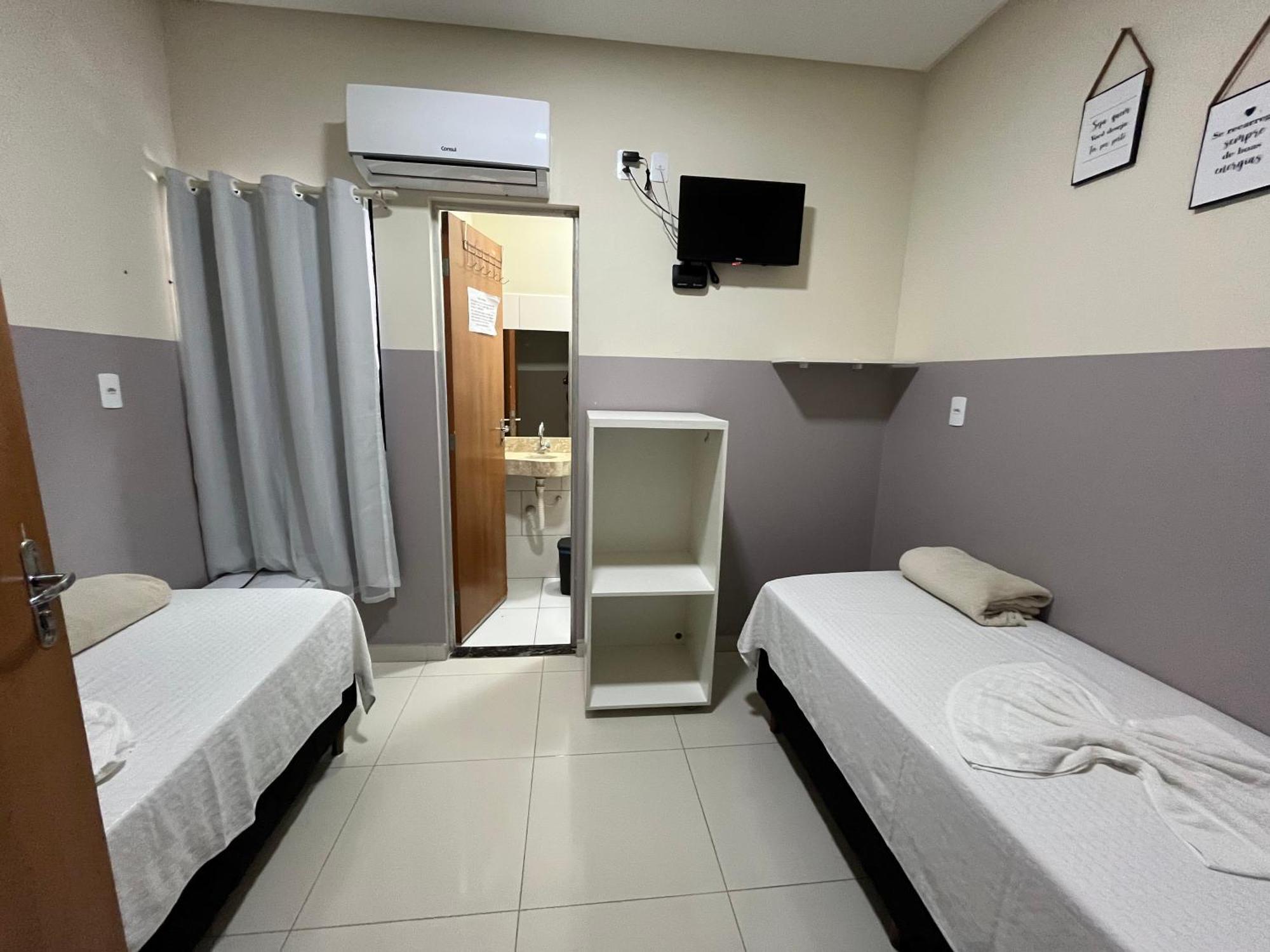 Quarto Duplo com Banheiro Privativo