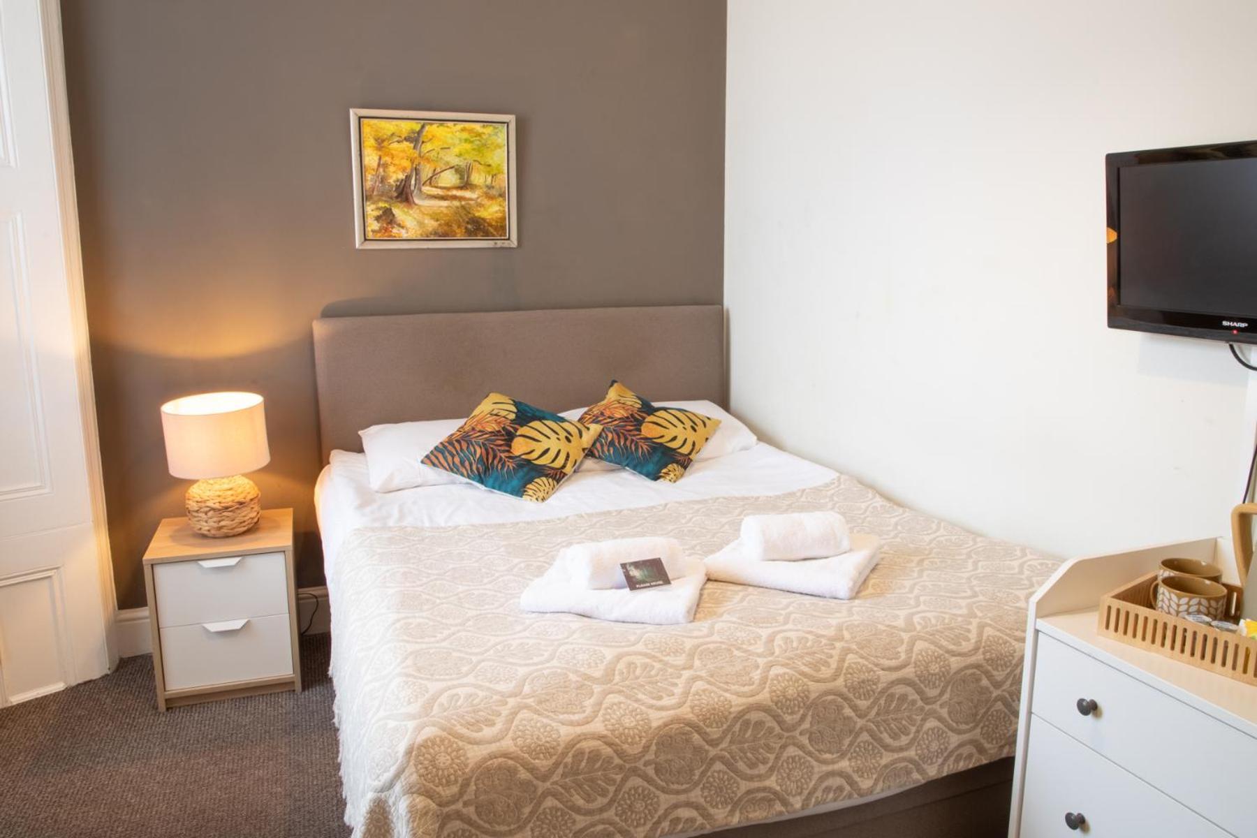 Doppelzimmer mit Gemeinschaftsbad