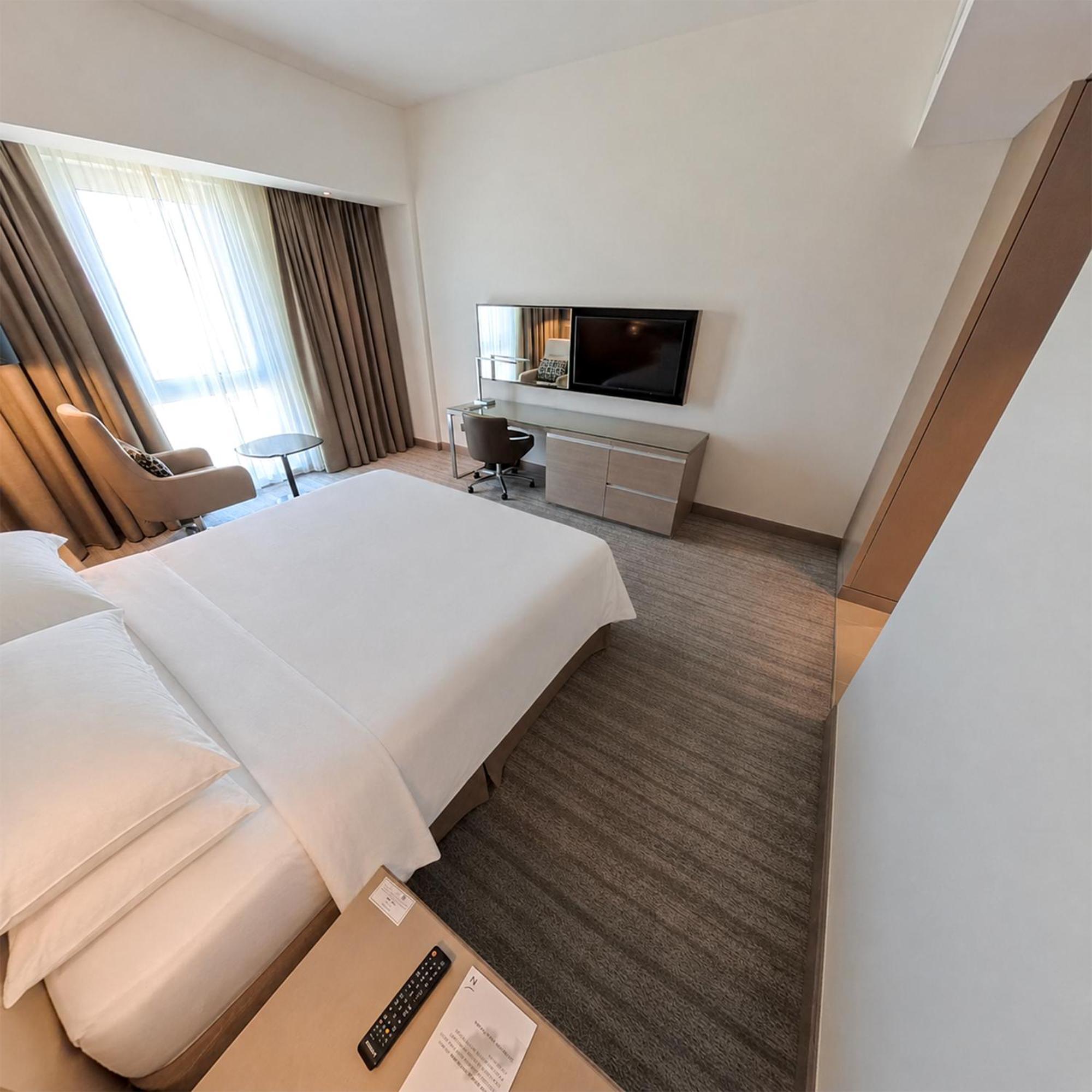 Superior Zimmer mit Kingsize-Bett