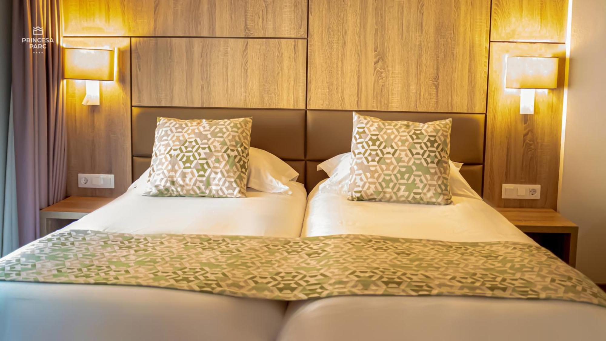 Chambre Double ou Lits Jumeaux