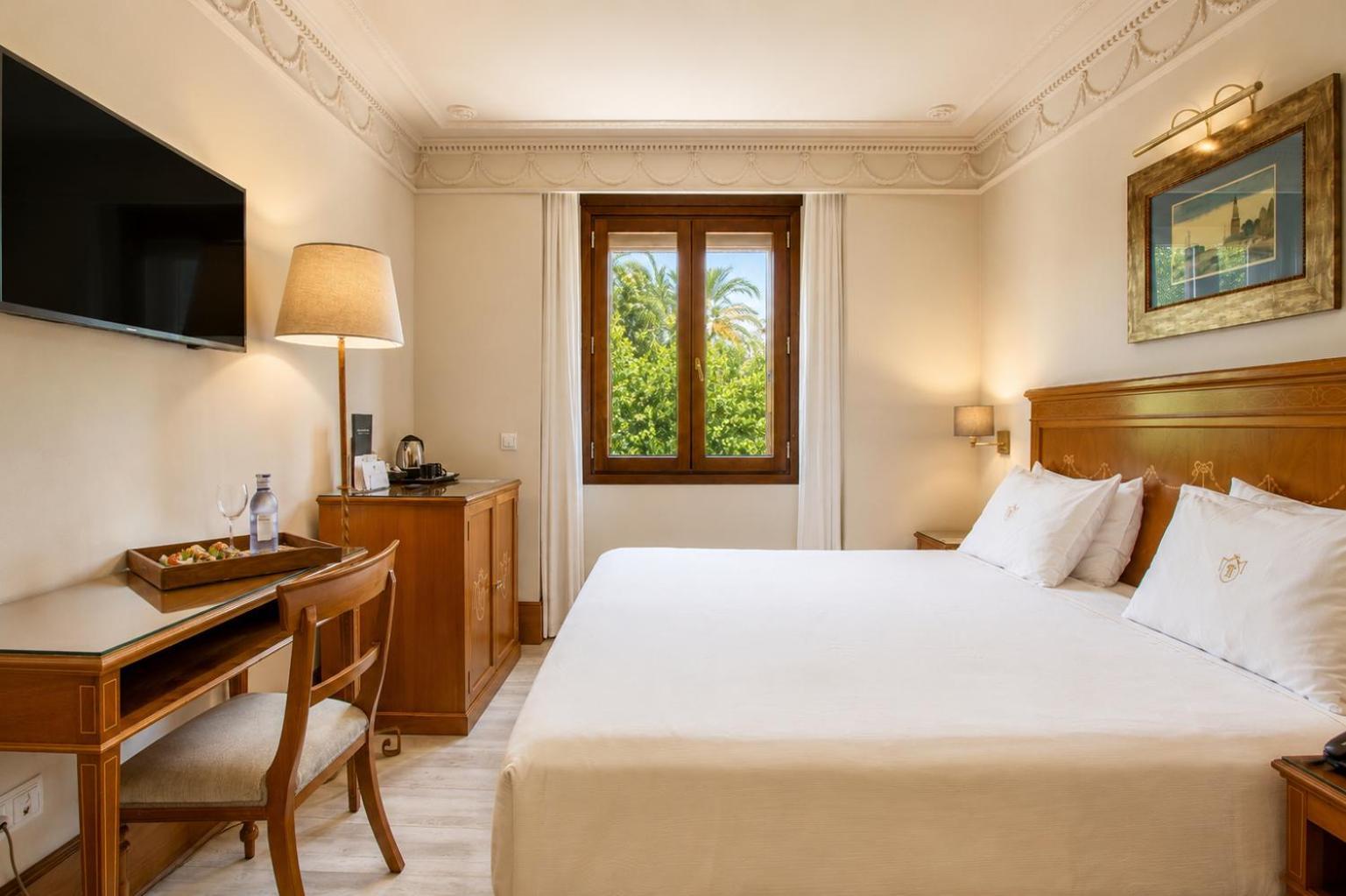 Quarto Duplo ou Twin com Vista da Cidade