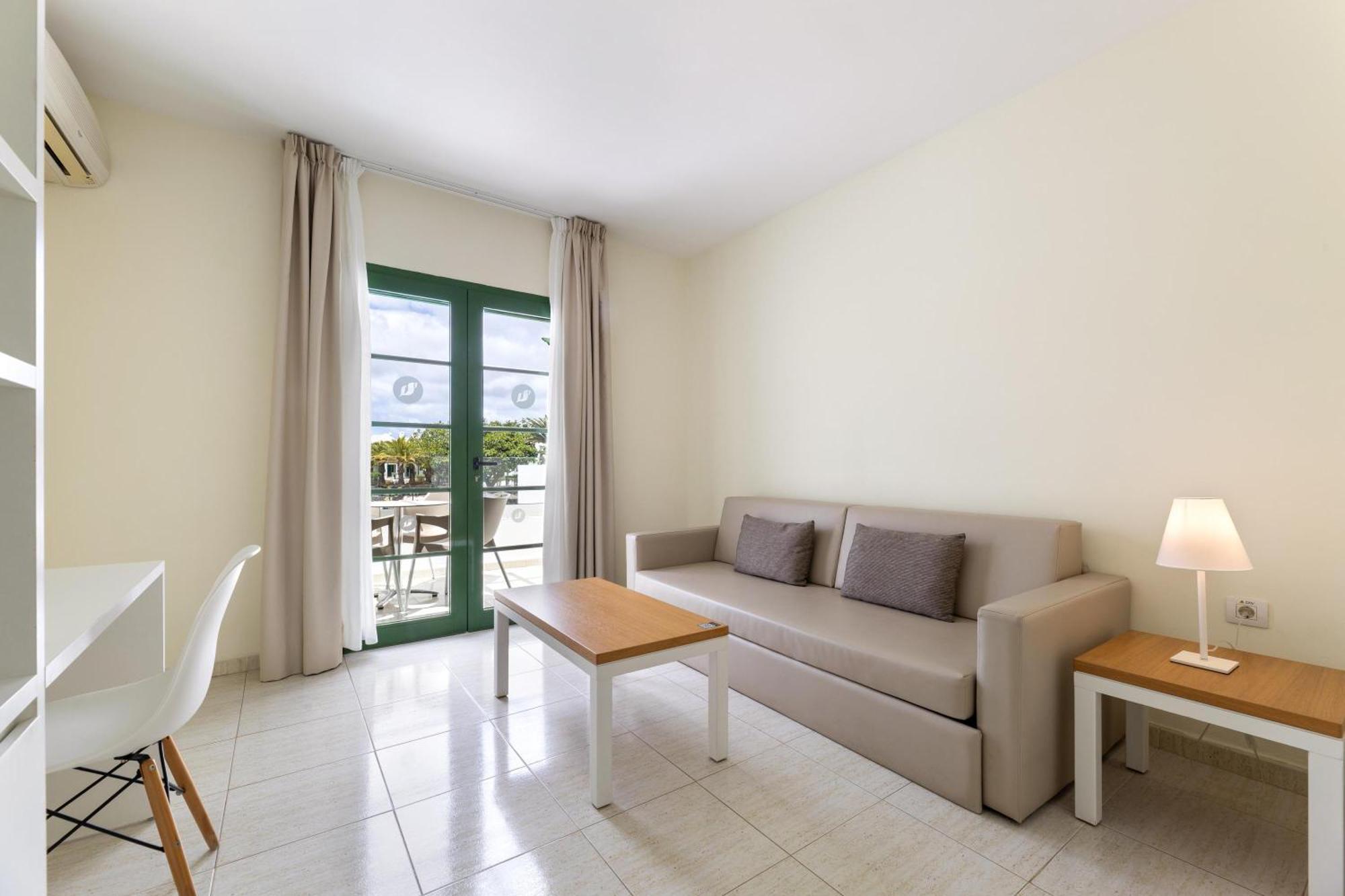 Junior Suite mit Poolblick