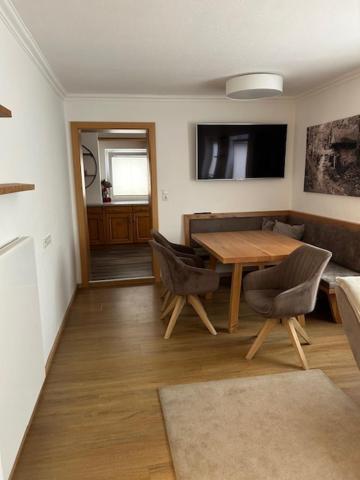 Apartment mit Terrasse