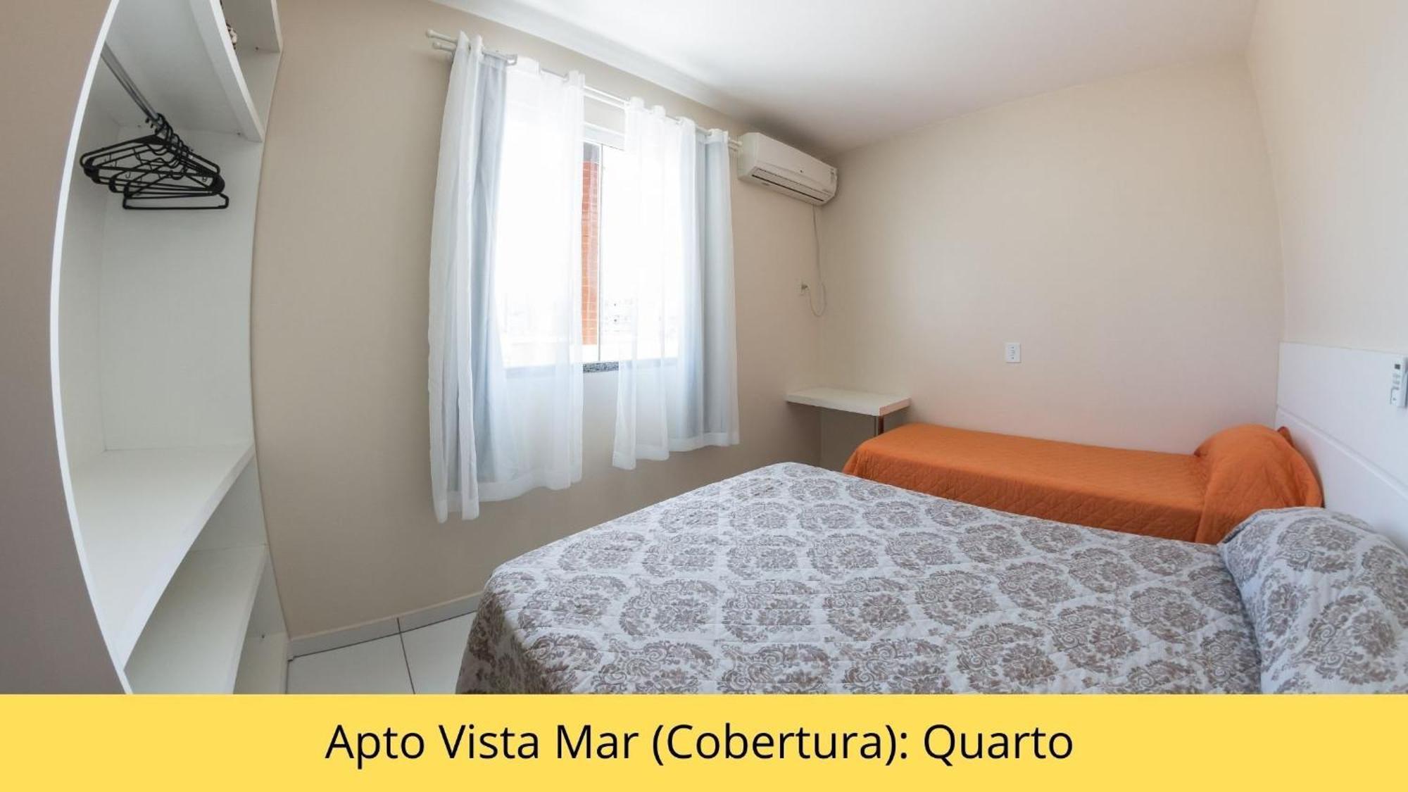 Apartamento com Vista do Mar