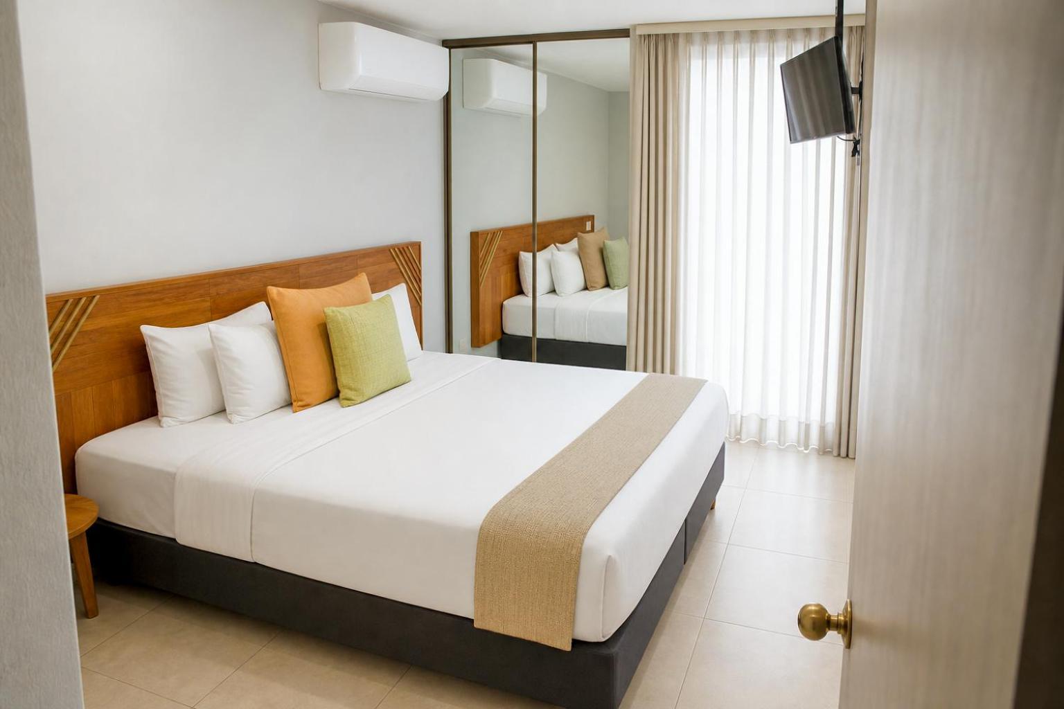 Apartamento de 1 dormitorio con balcón
