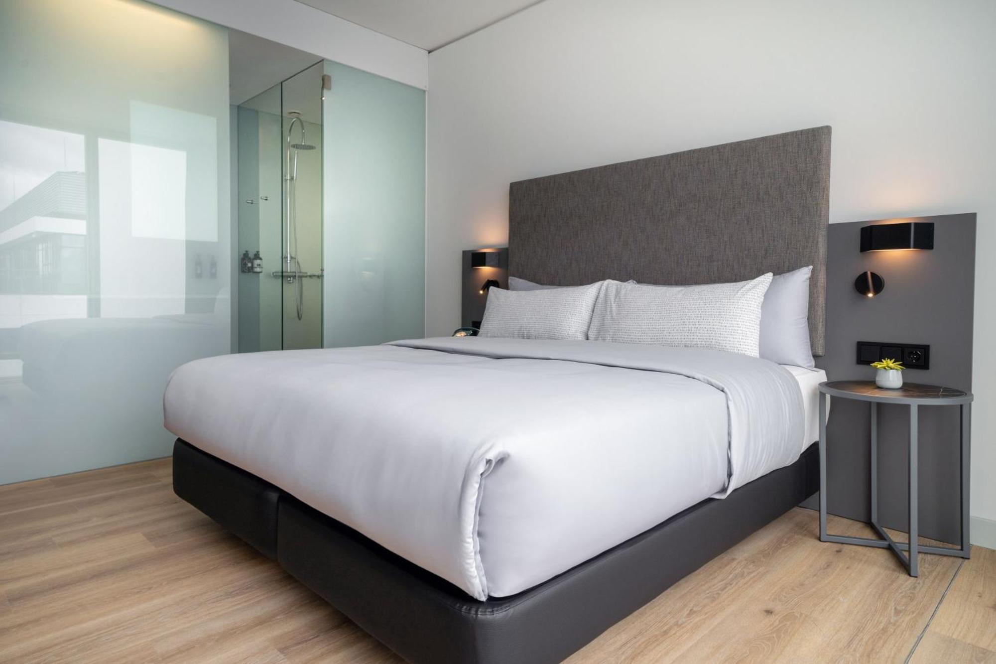 Innside Zimmer